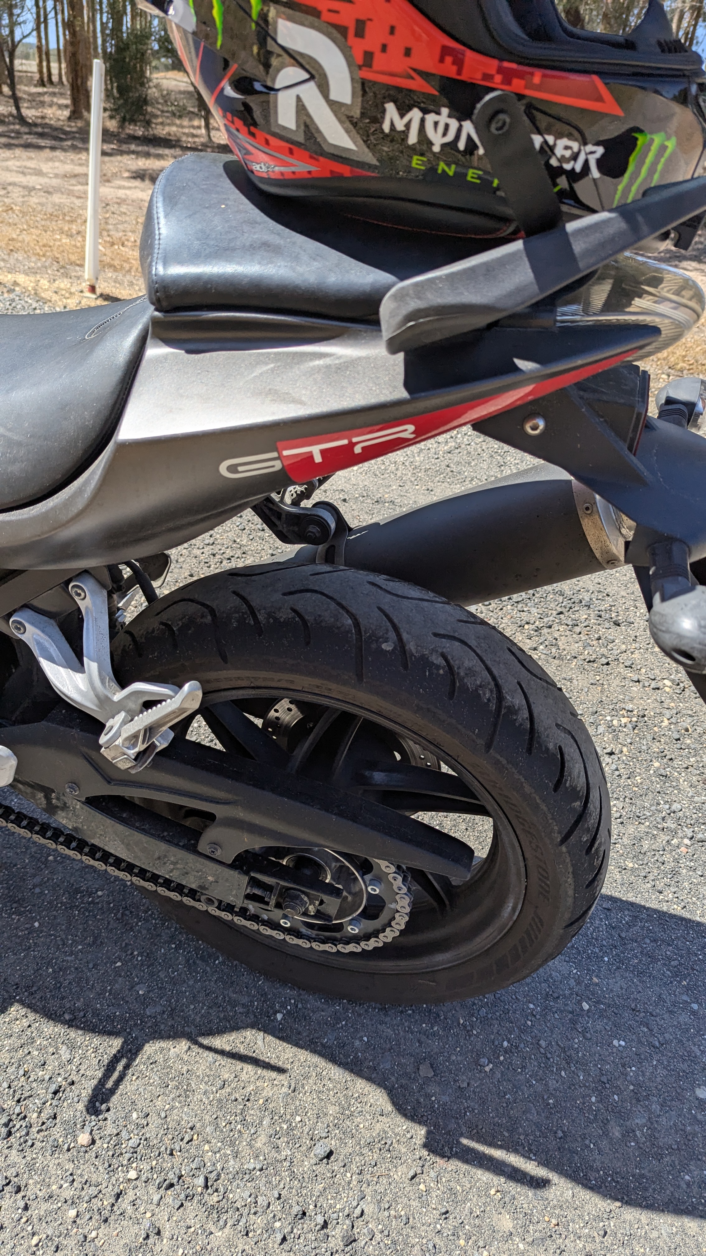 2015 HYOSUNG GT650R ROAD