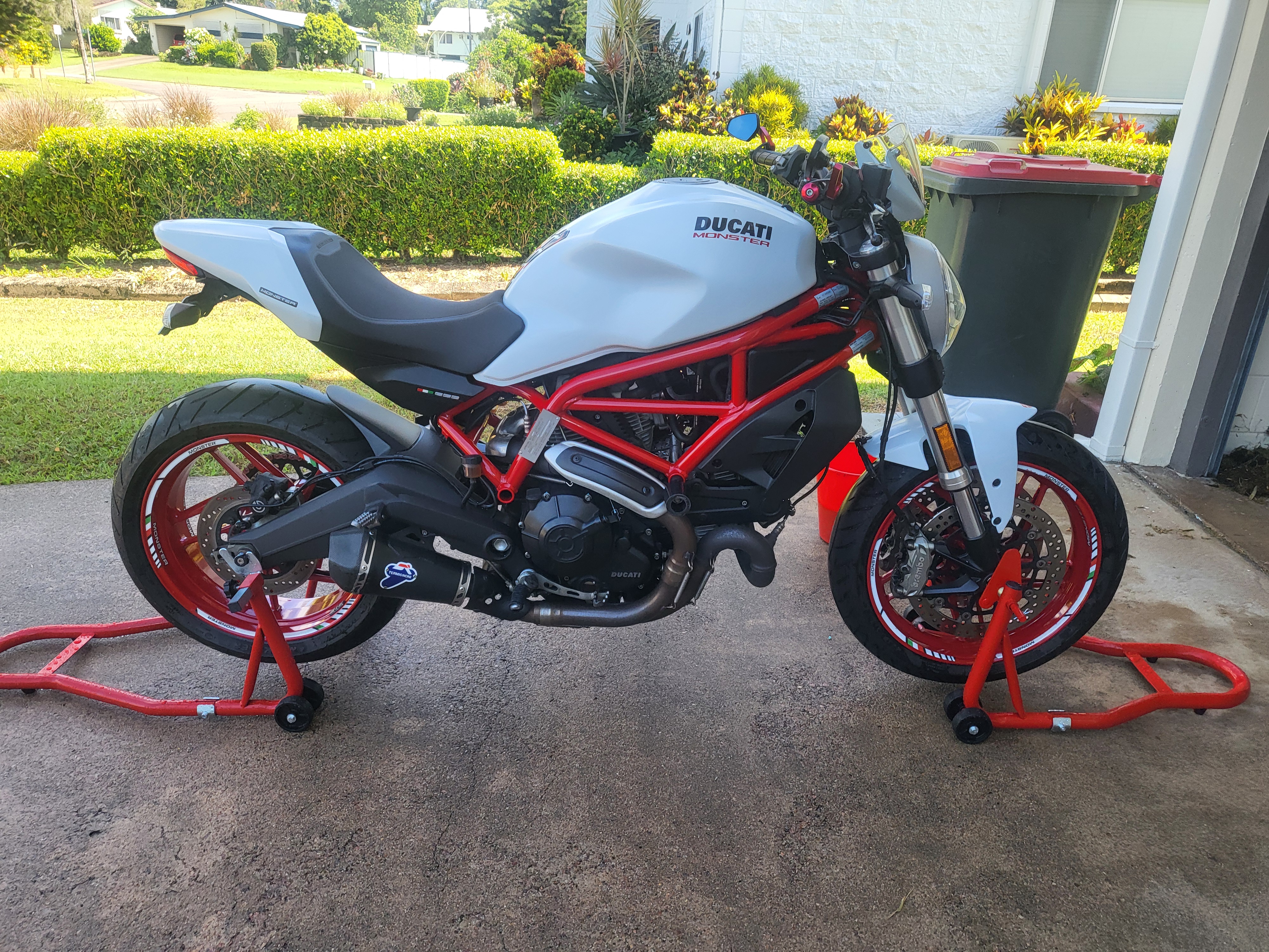 2020 DUCATI MONSTER 659 LAMS ROAD