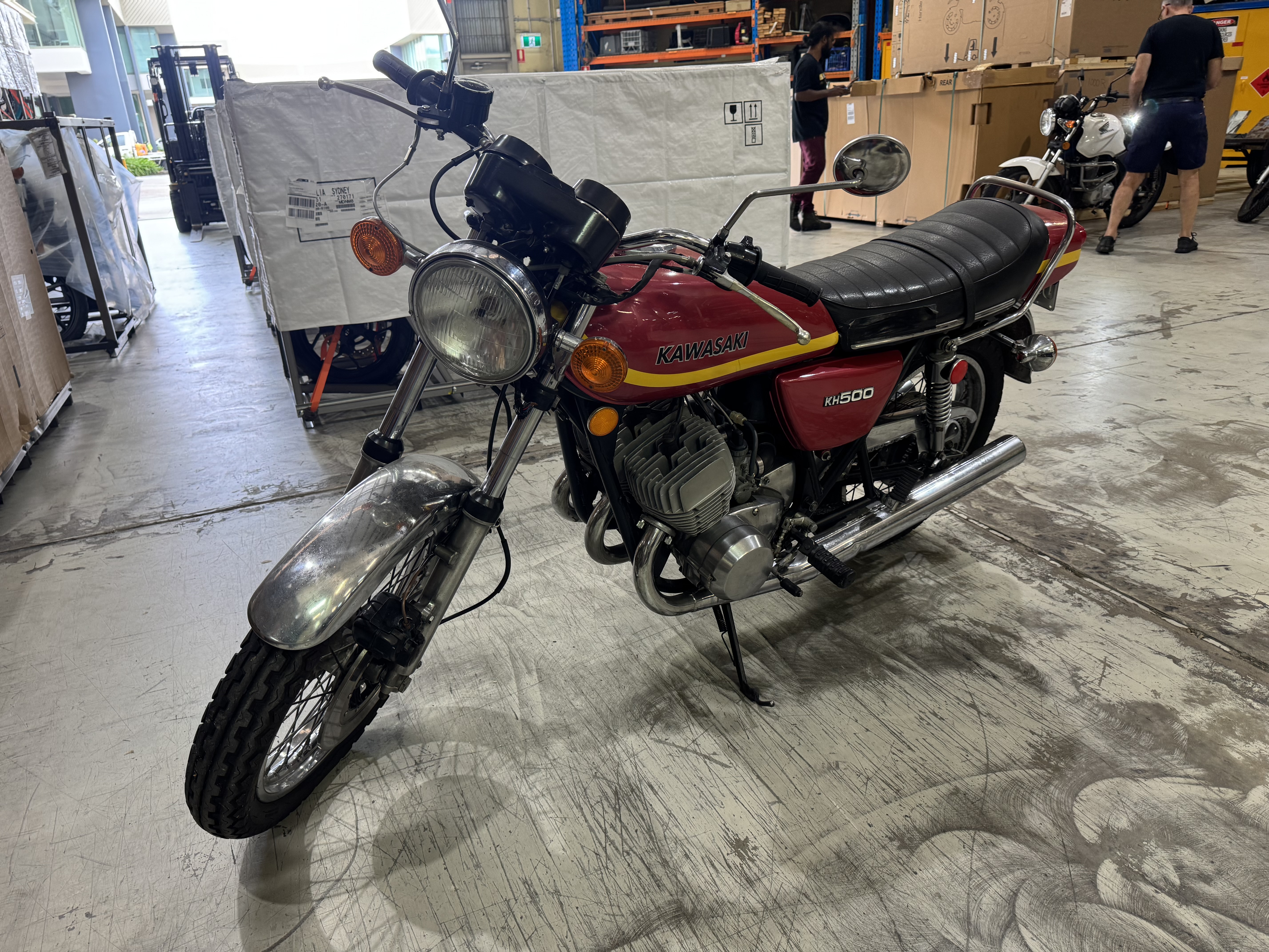 1976 KAWASAKI KH500 ROAD