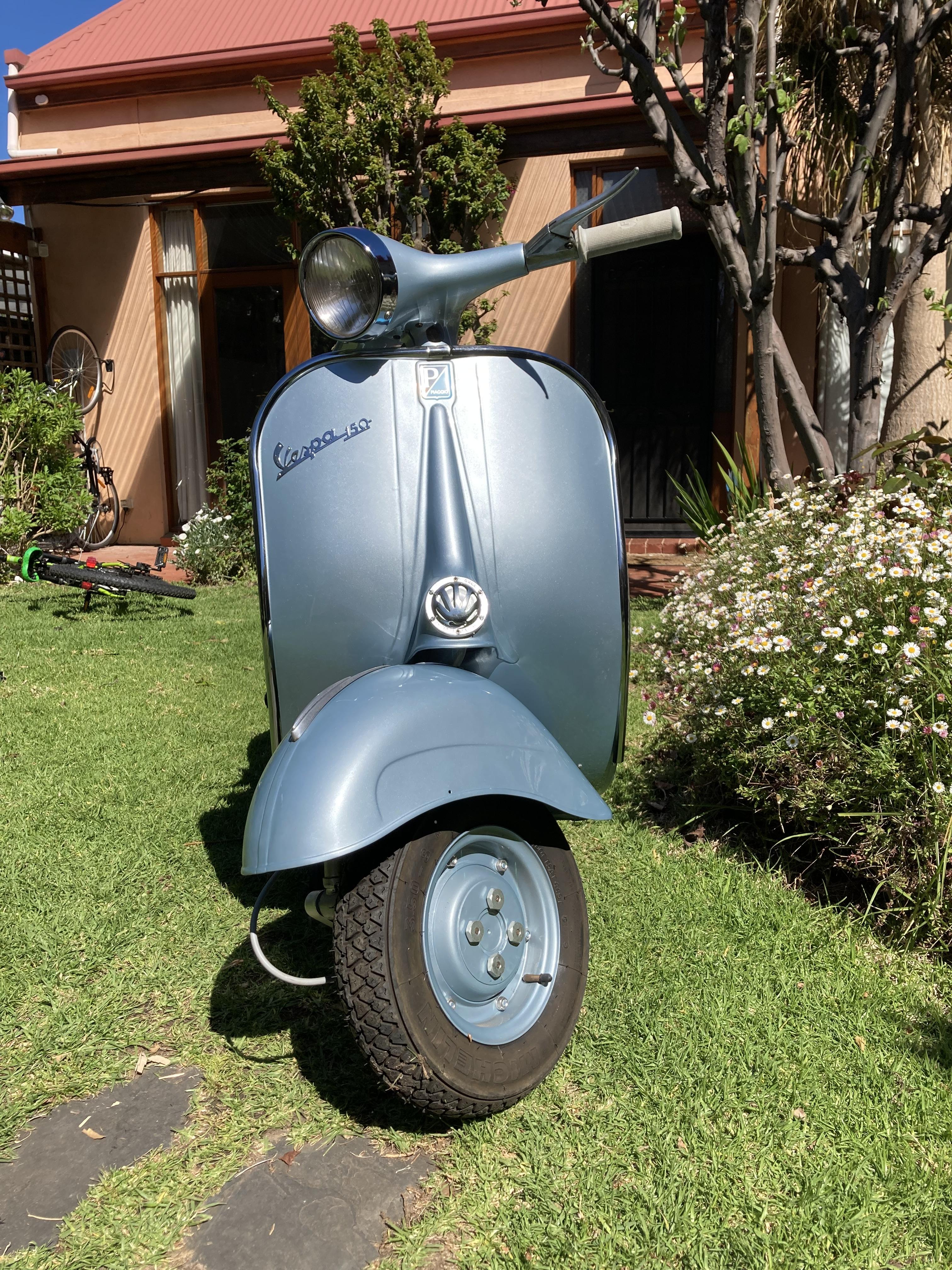 1960 VESPA 150 SCOOTER 