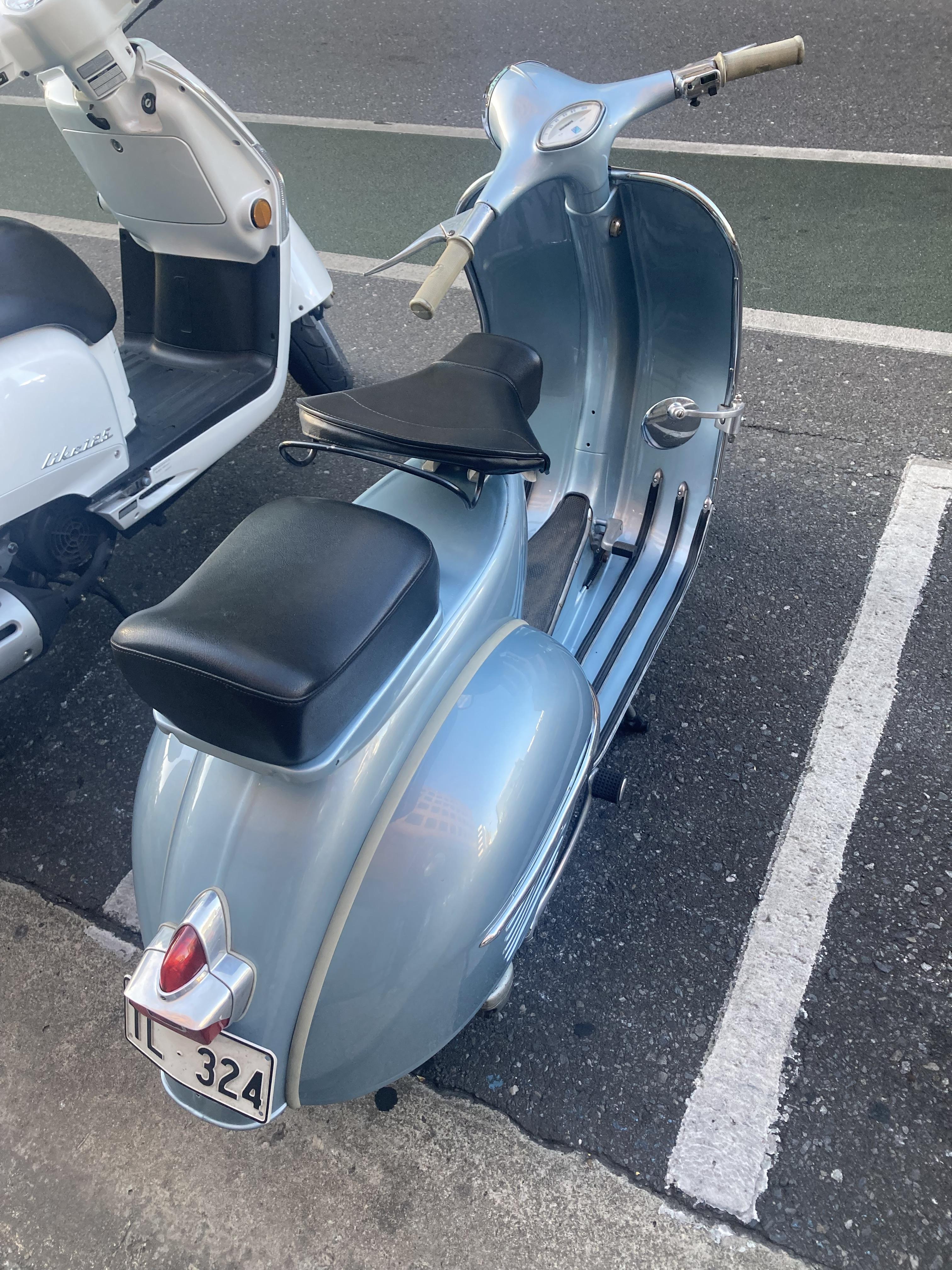 1960 VESPA 150 SCOOTER 
