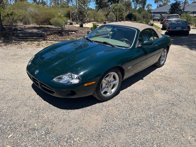 1998 JAGUAR XK8 CLASSIC 5 SP AUTOMATIC 2D CONVERTIBLE