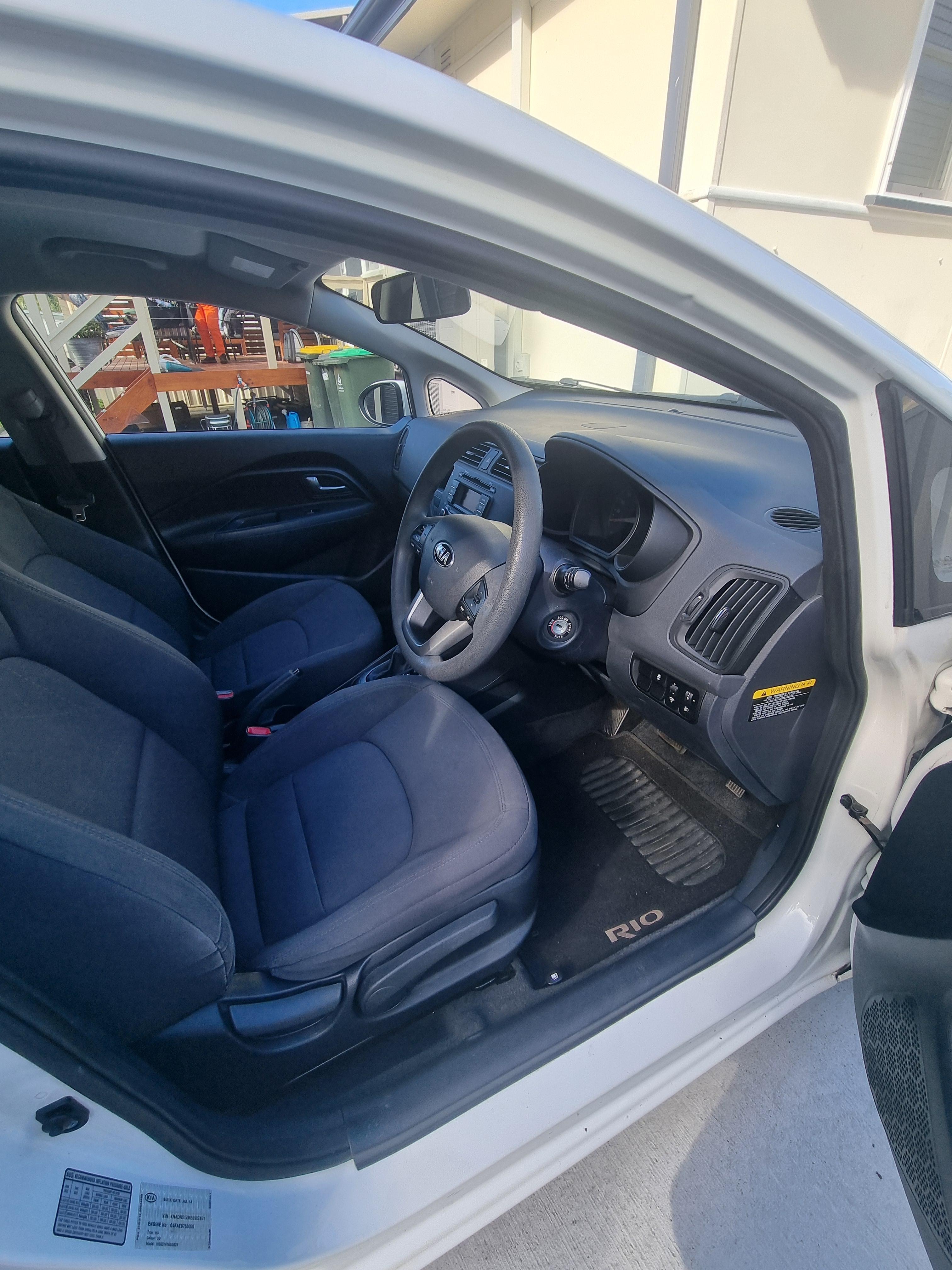 2014 KIA RIO UB MY14 S 4 SP AUTOMATIC 5D HATCHBACK 