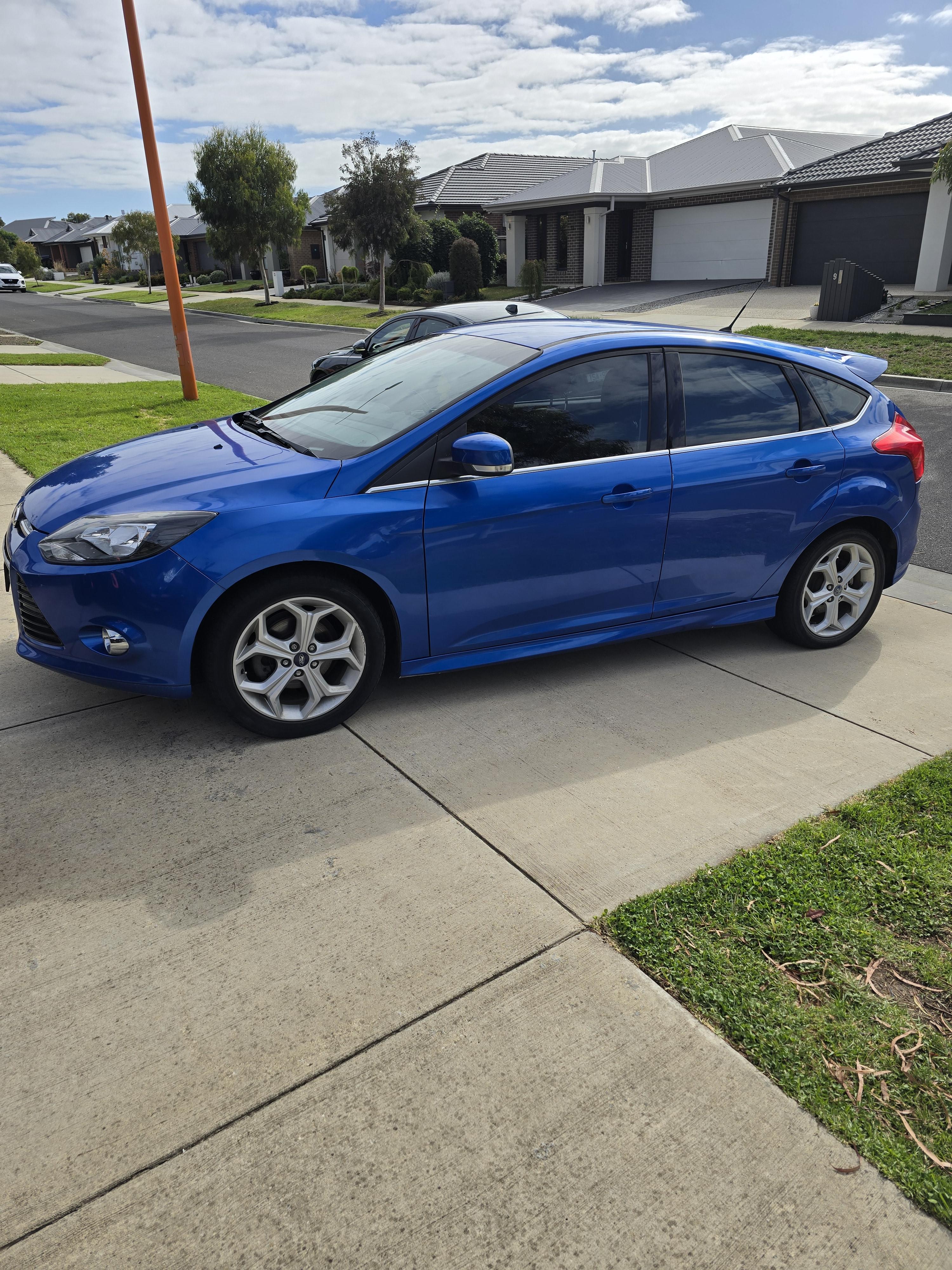 2013 FORD FOCUS LW HATCHBACK 