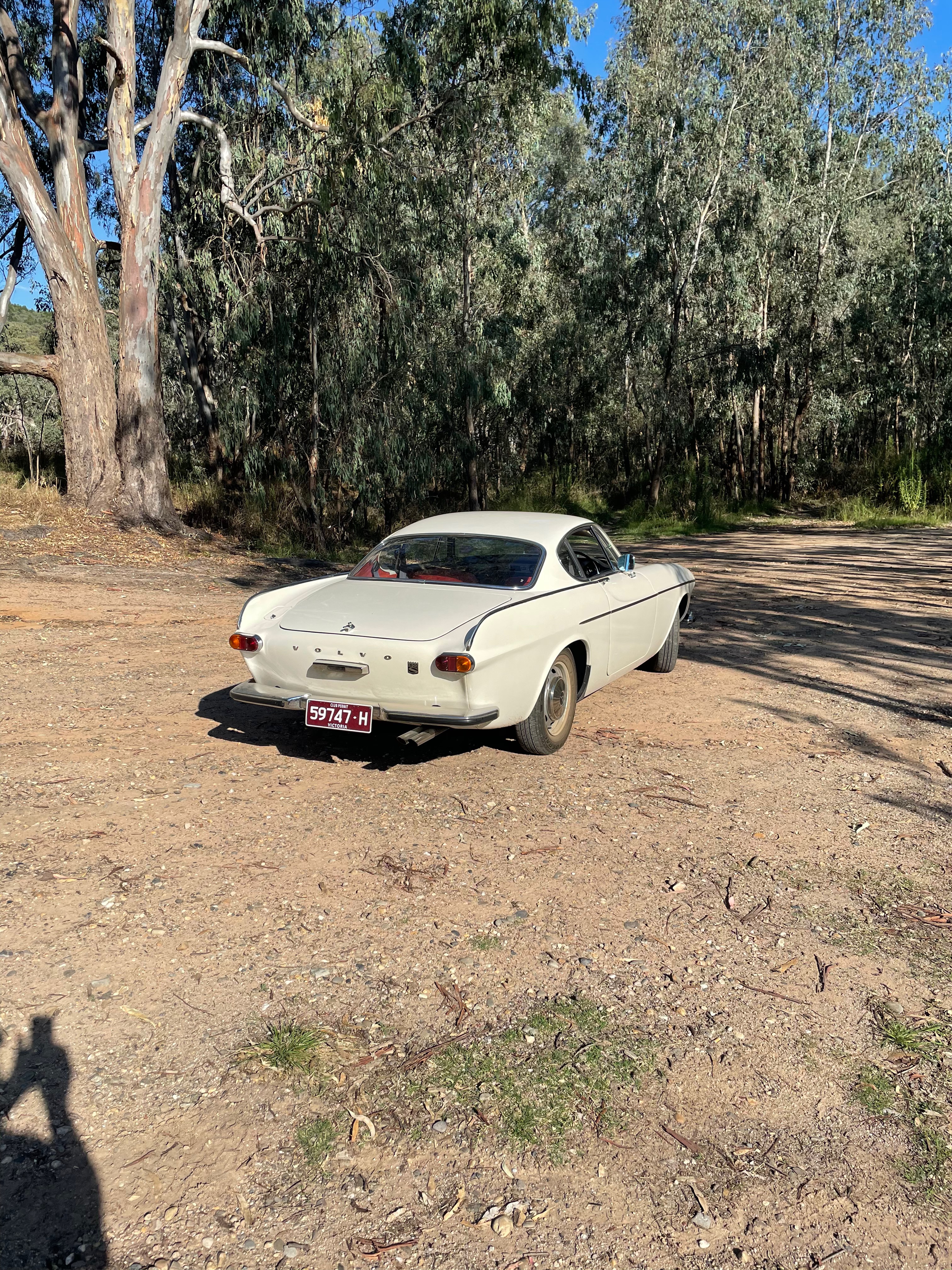 1969 VOLVO P 1800 S 4 SP MANUAL 2D COUPE