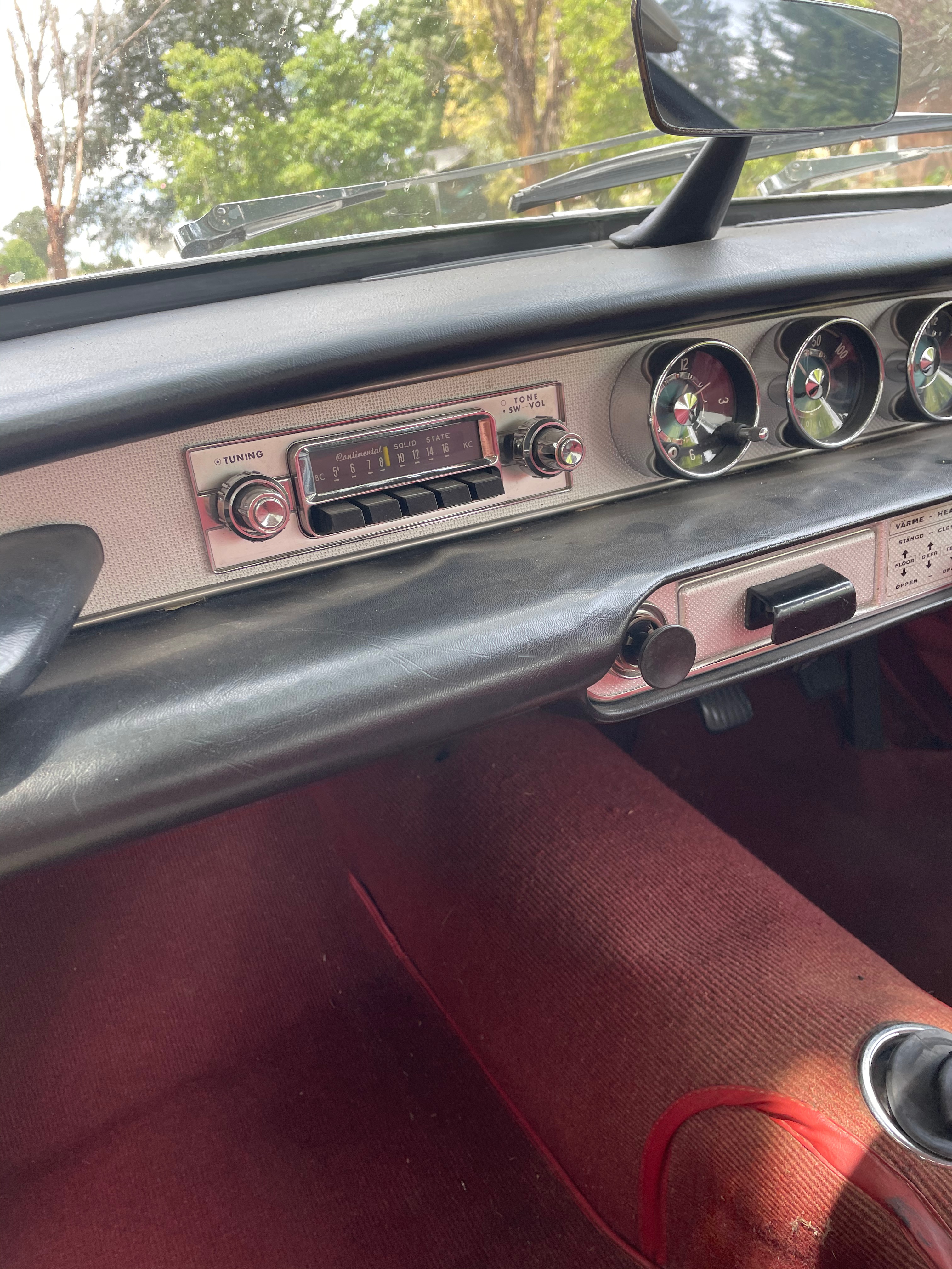 1969 VOLVO P 1800 S 4 SP MANUAL 2D COUPE