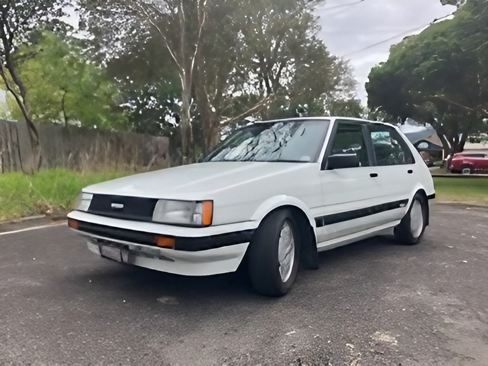1986 TOYOTA COROLLA AE82 TWIN CAM HATCHBACK