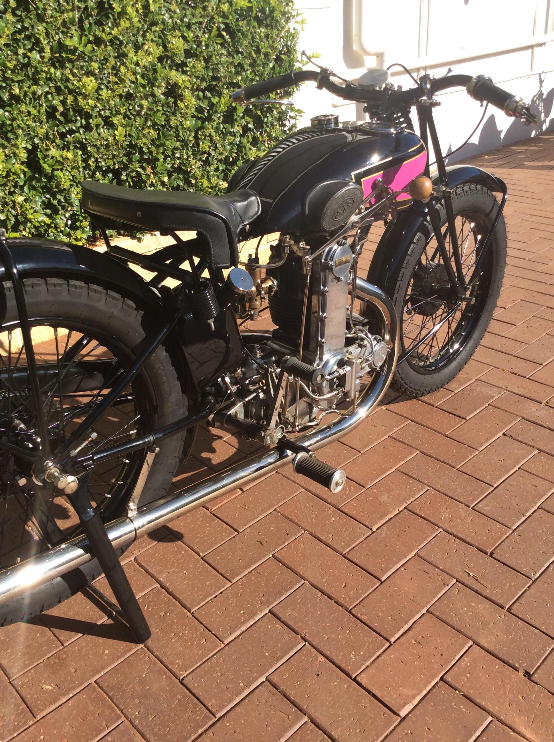 1929 AJS 350CC ROAD