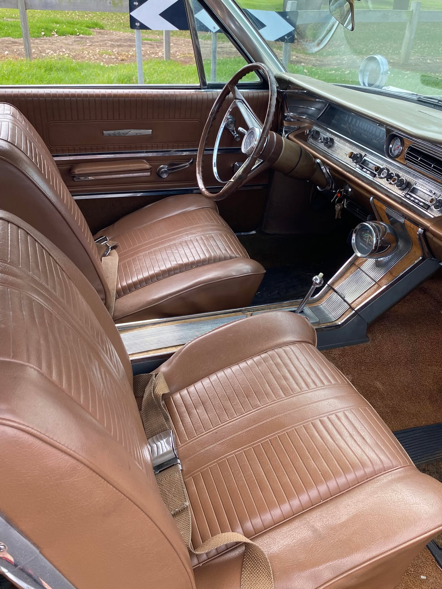 1963 PONTIAC GRAND PRIX COUPE