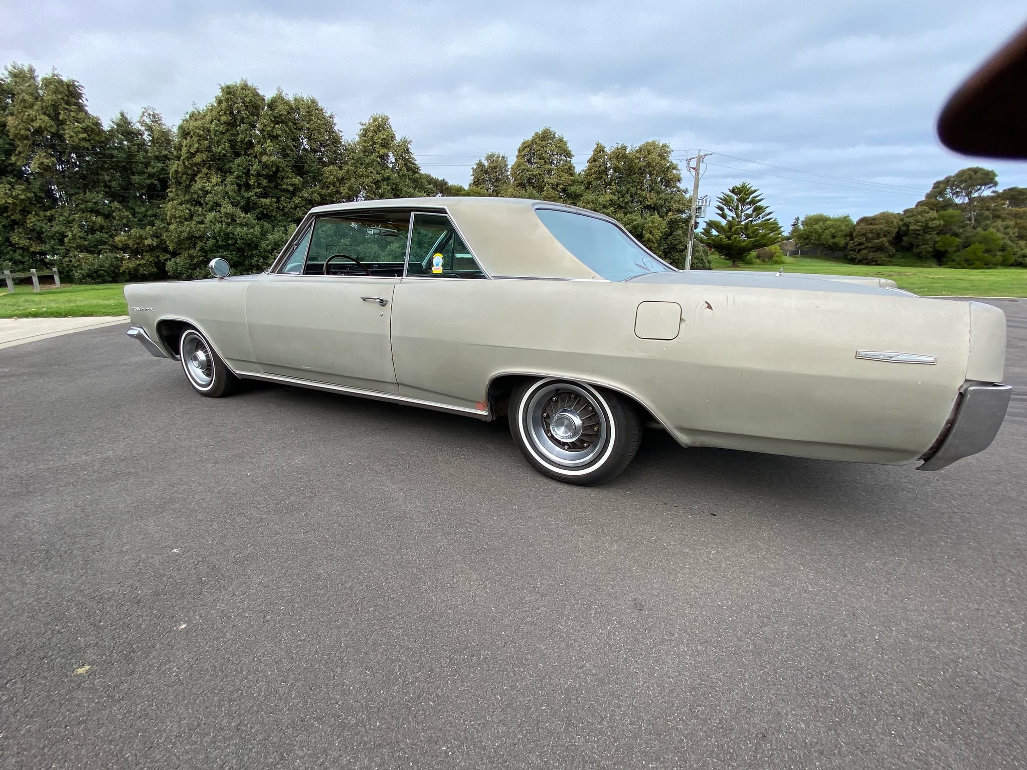 1963 PONTIAC GRAND PRIX COUPE
