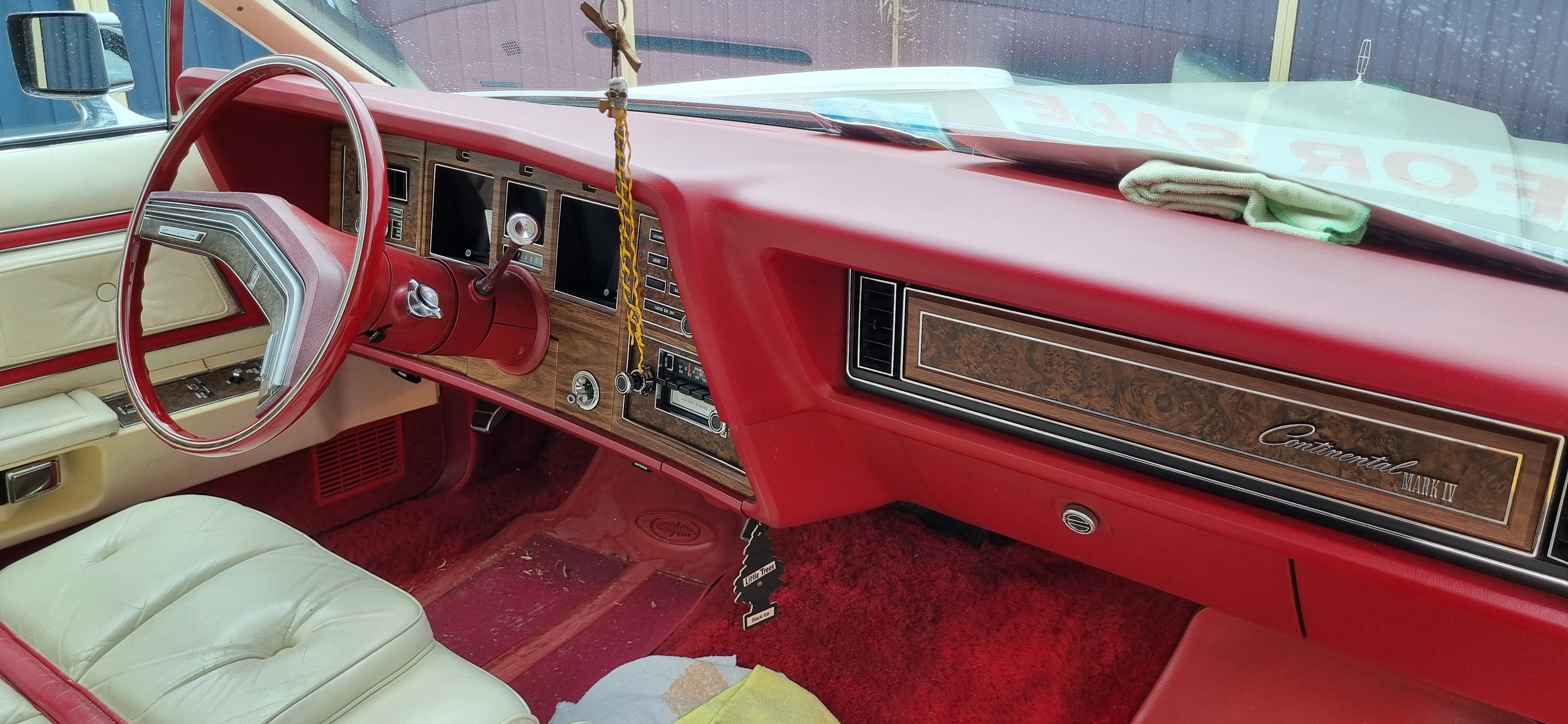 1975 LINCOLN CONTINENTAL MARK IV COUPE