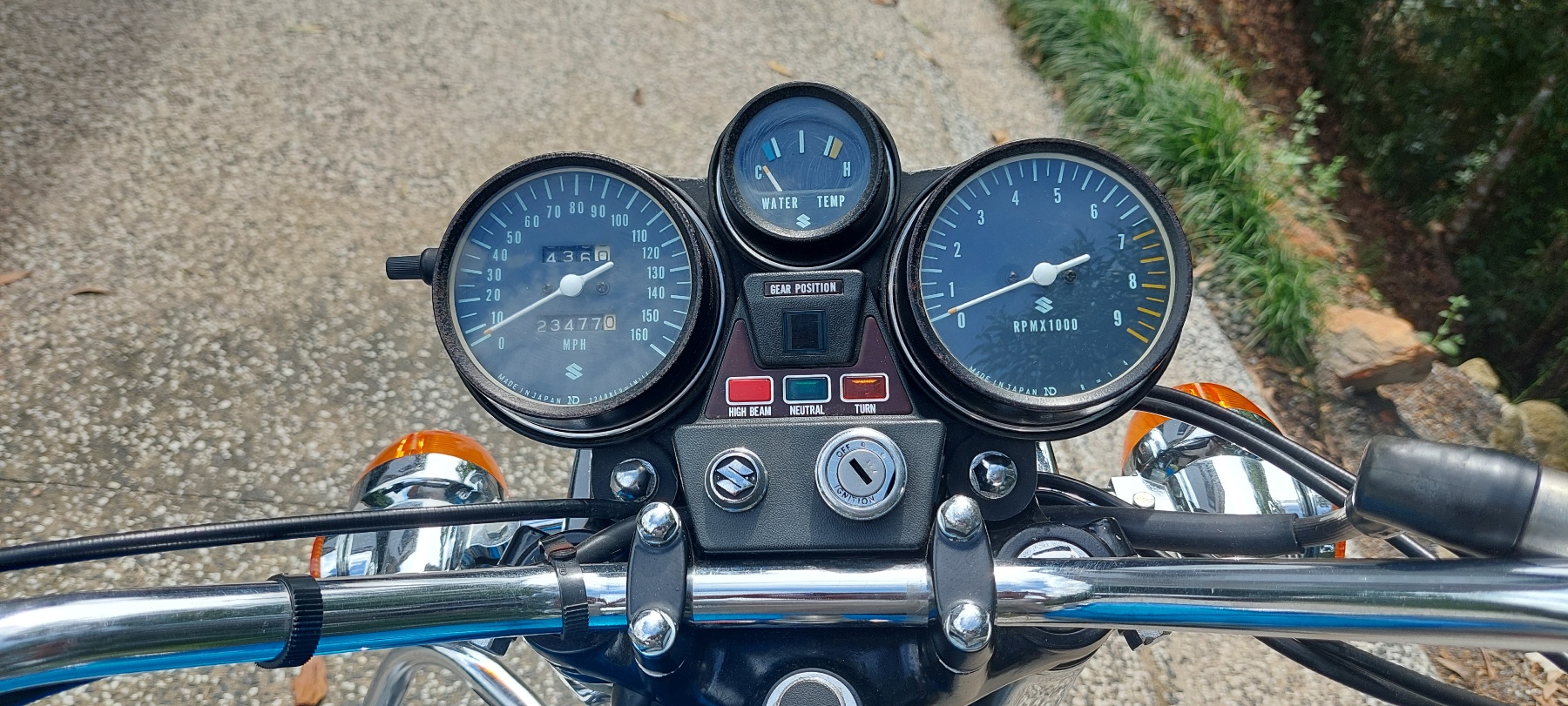 1975 SUZUKI GT750 M ROAD
