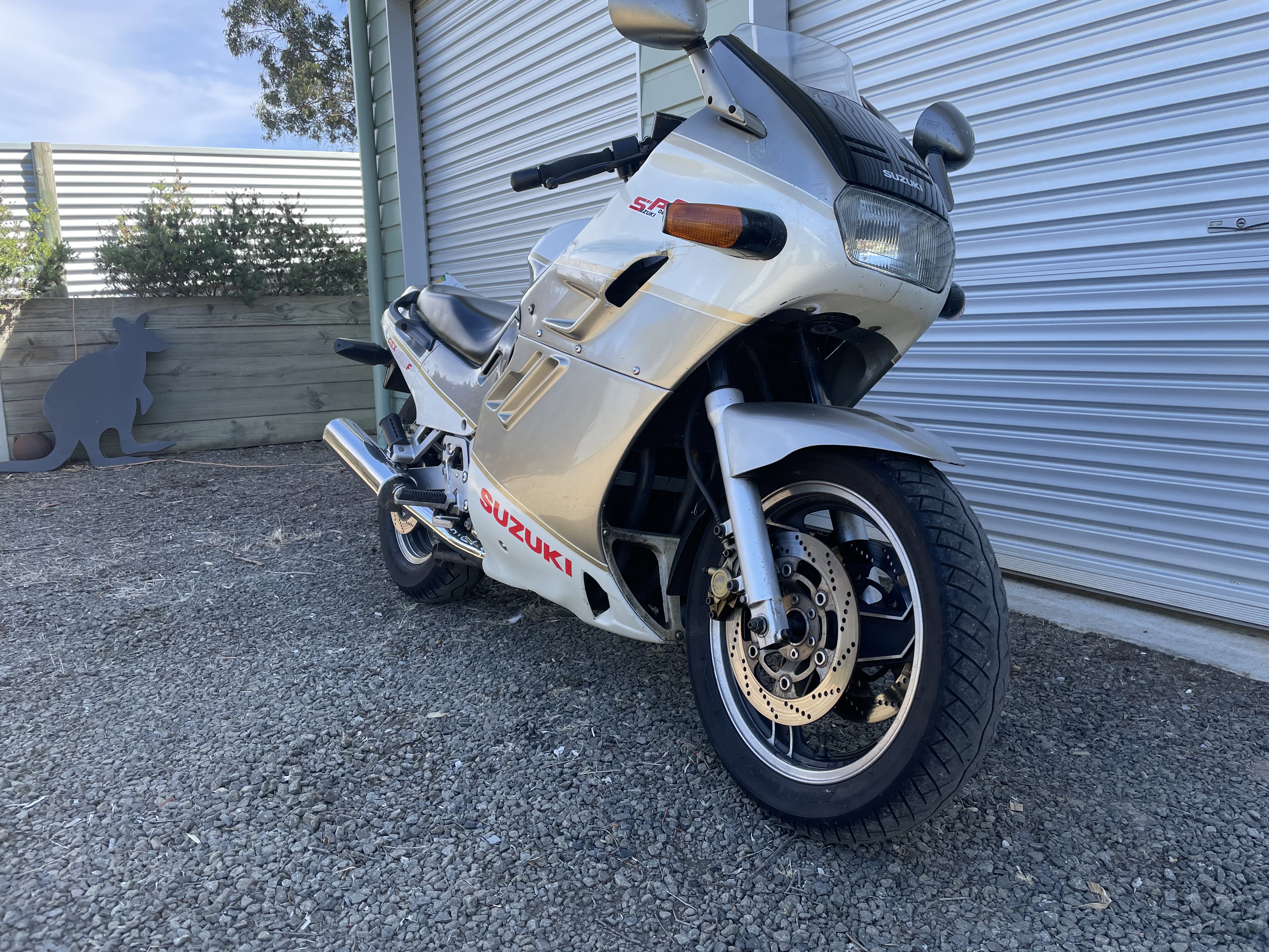 1988 SUZUKI GSX1100F ROAD
