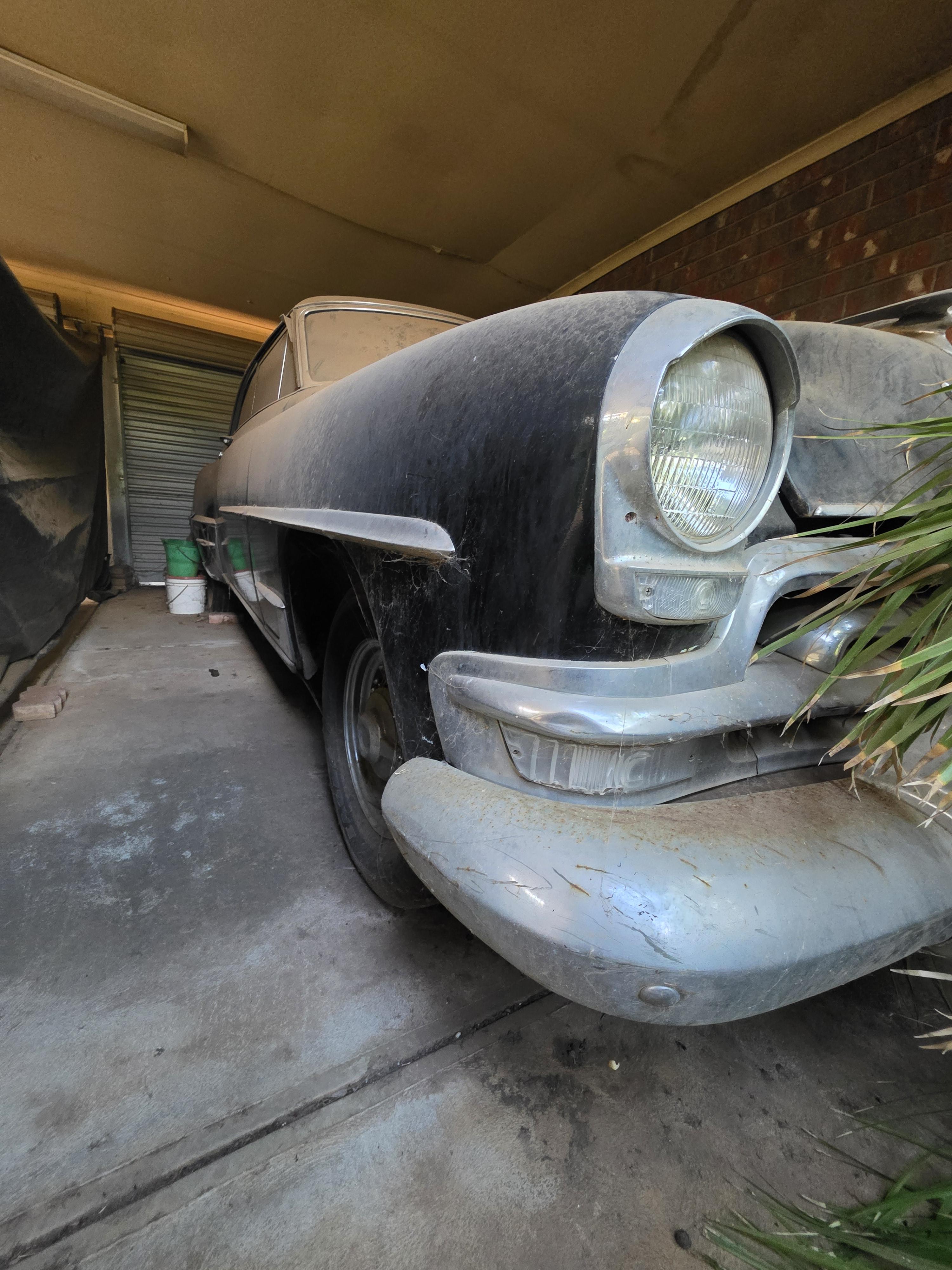 1954 CHRYSLER NEW YORKER DELUXE COUPE