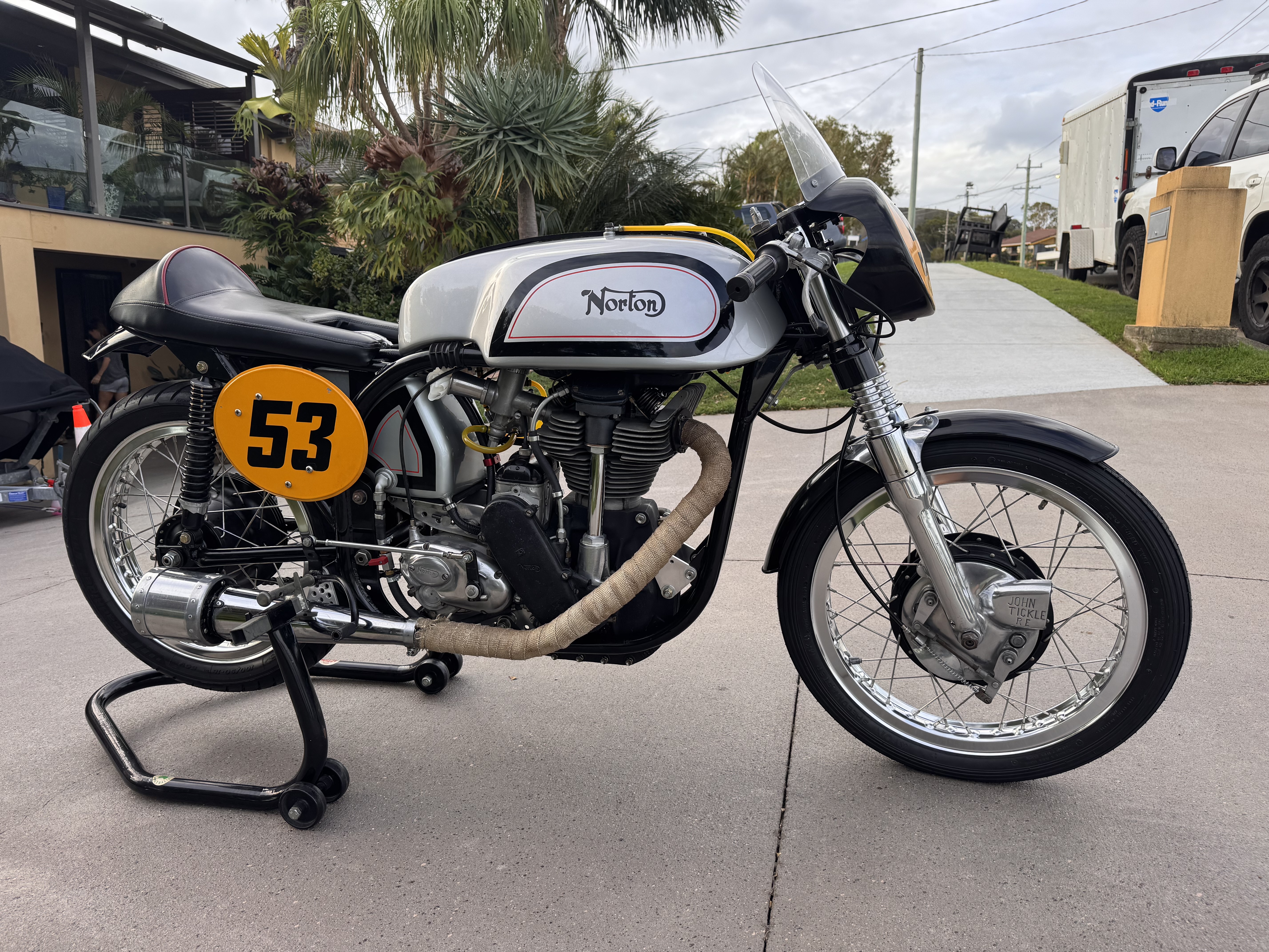 1953 NORTON MANX 30M RACE