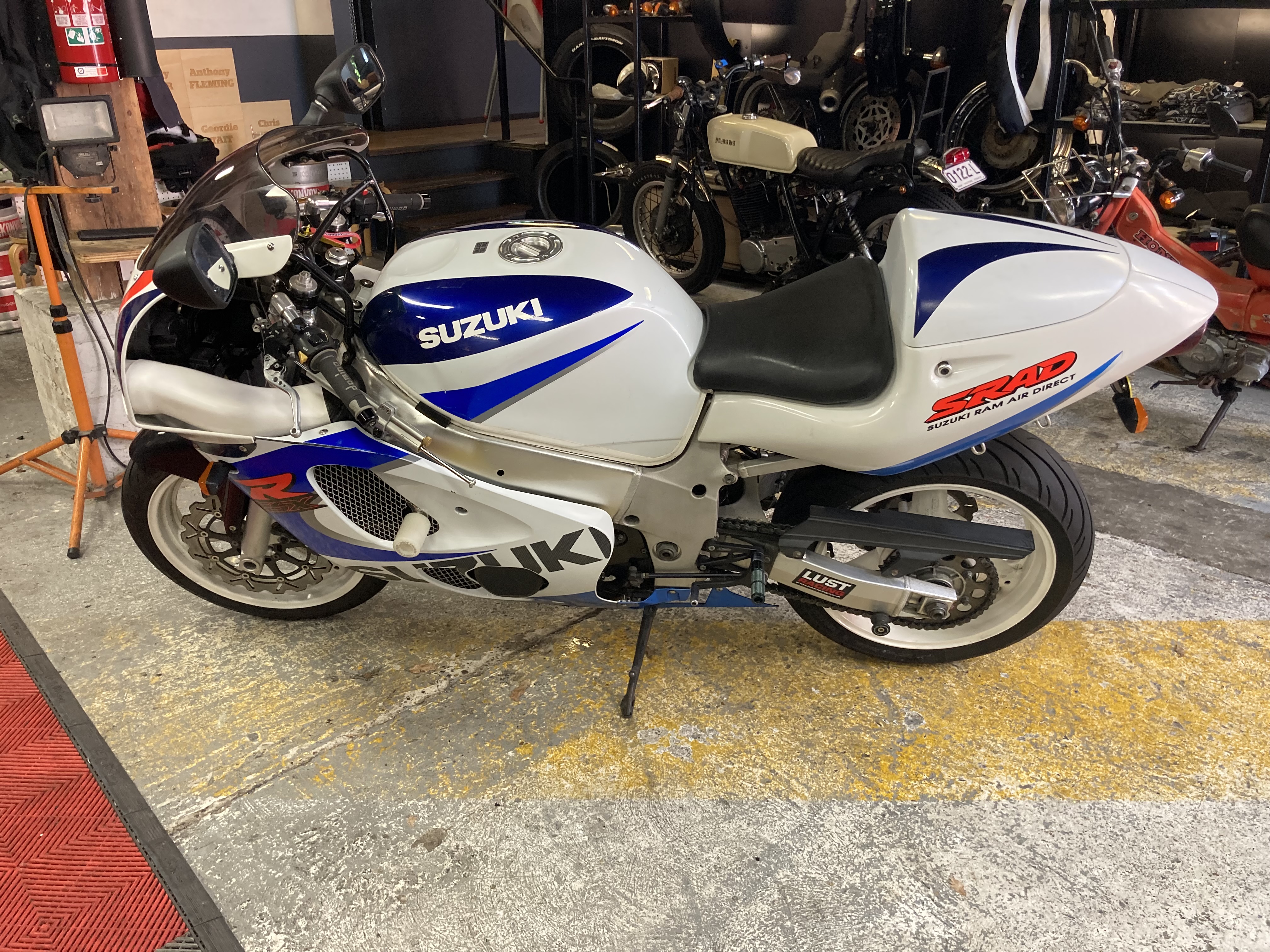 1999 SUZUKI GSX-R600 SPORTS