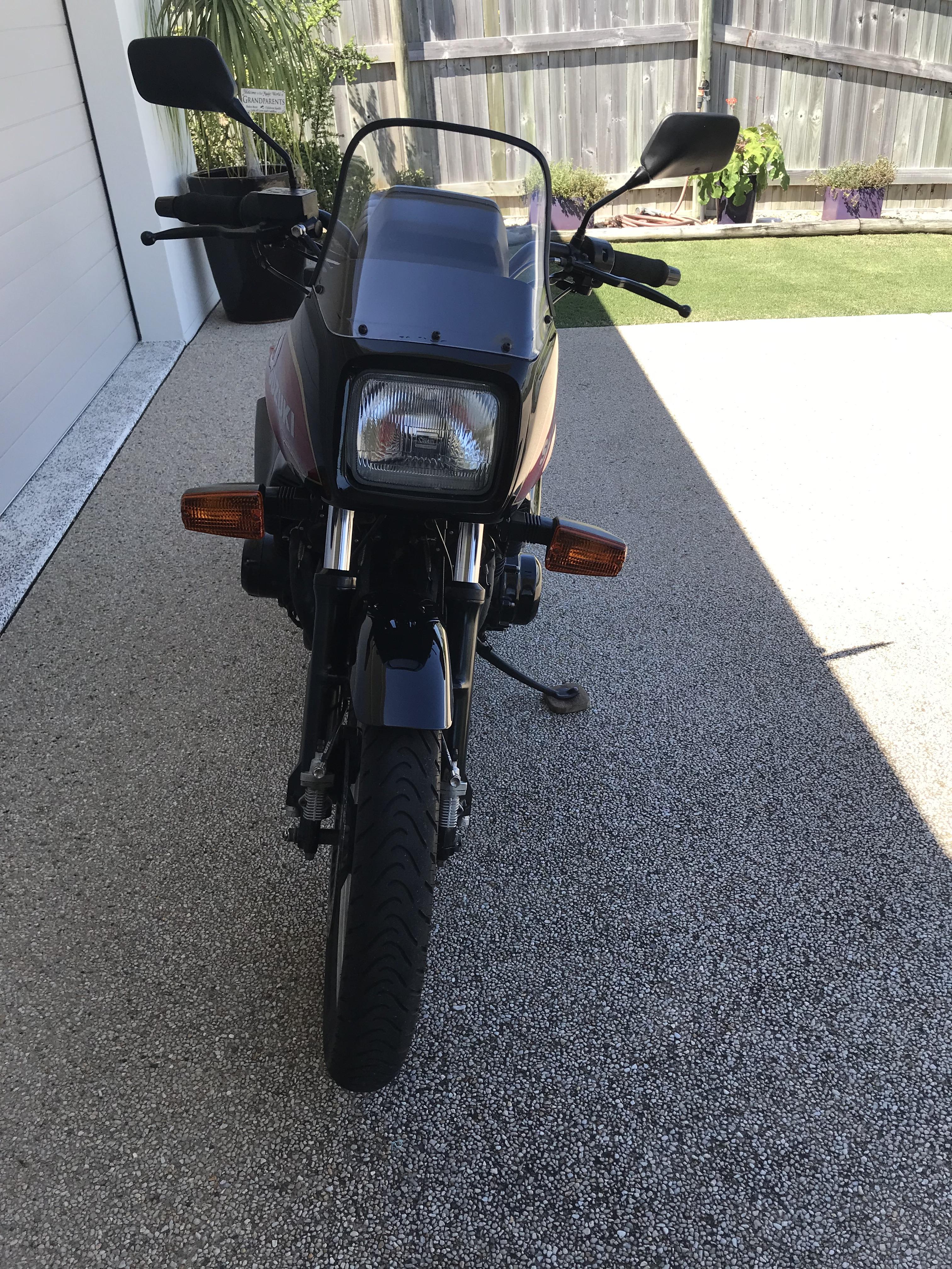 1983 SUZUKI GSX1100ES ROAD