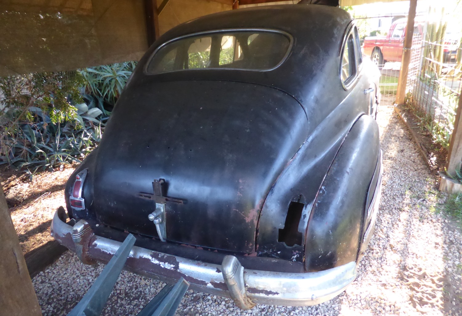 1947 BUICK SPECIAL SEDAN