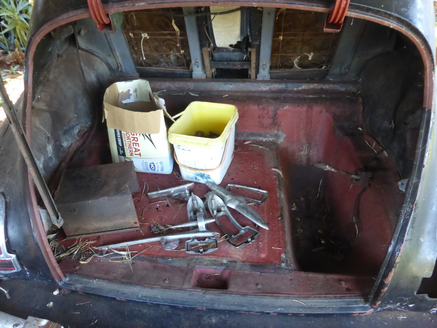1947 BUICK SPECIAL SEDAN