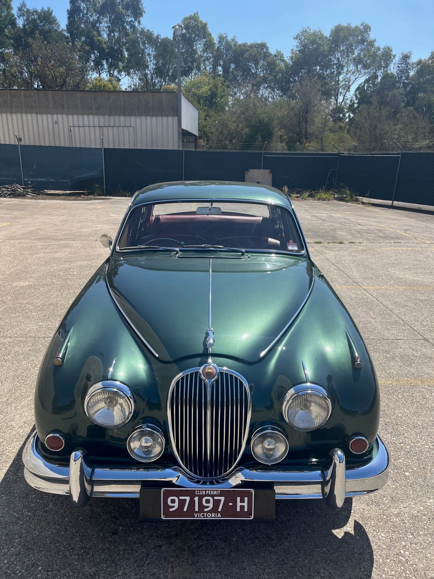 1962 JAGUAR MK II 3.4 SEDAN 
