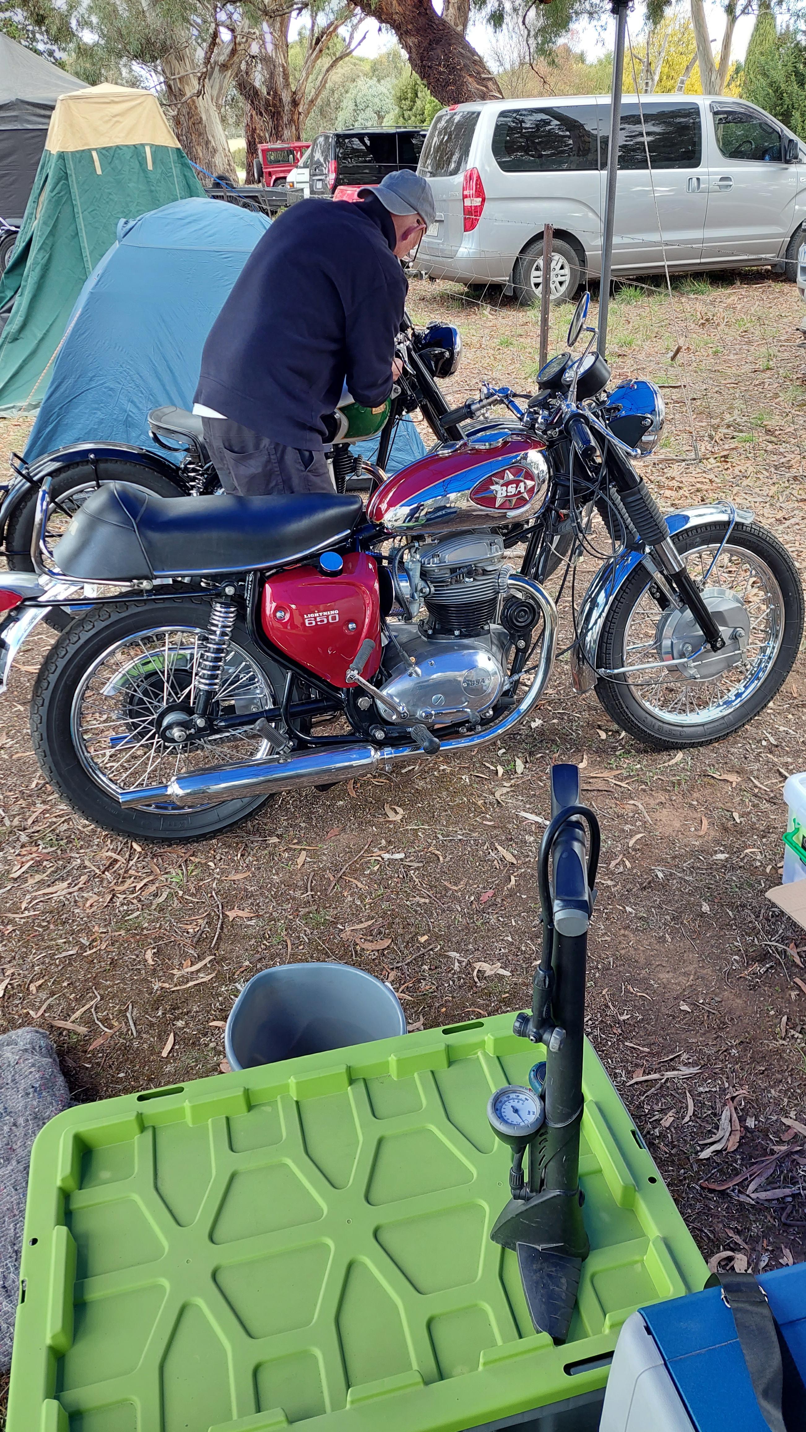 1970 BSA A65L LIGHTNING ROAD