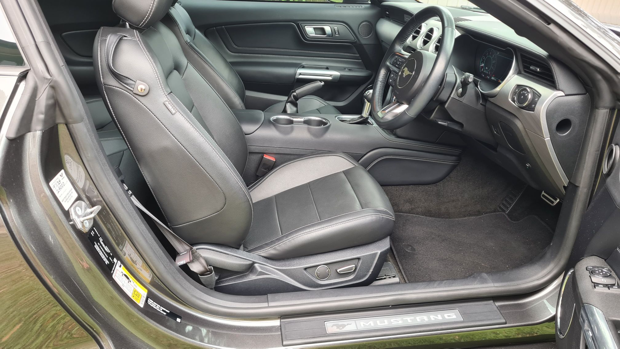 2018 FORD MUSTANG GT V8 AUTOMATIC FASTBACK