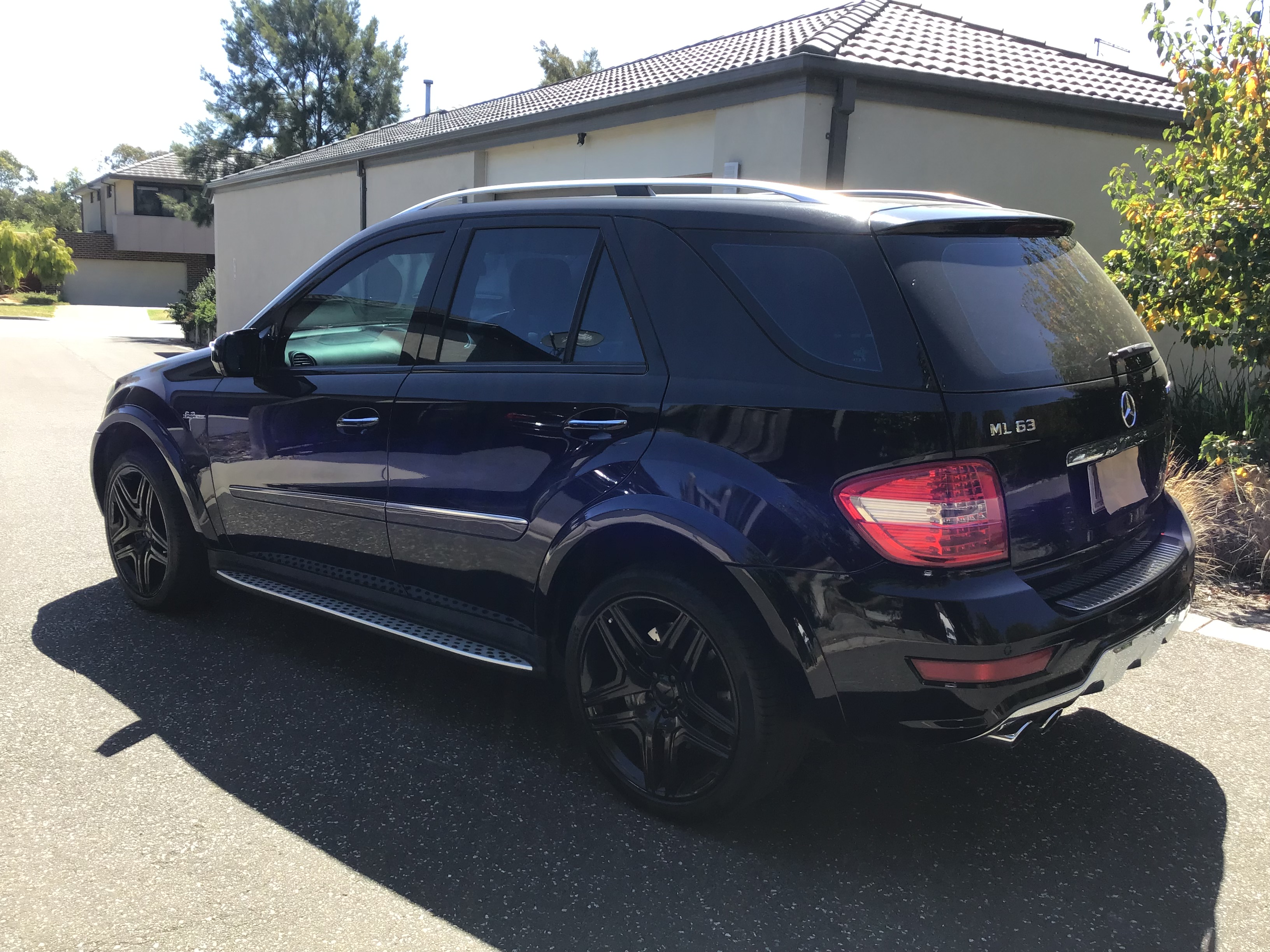 2010 MERCEDES-BENZ ML63 4X4 SUV V8 WAGON