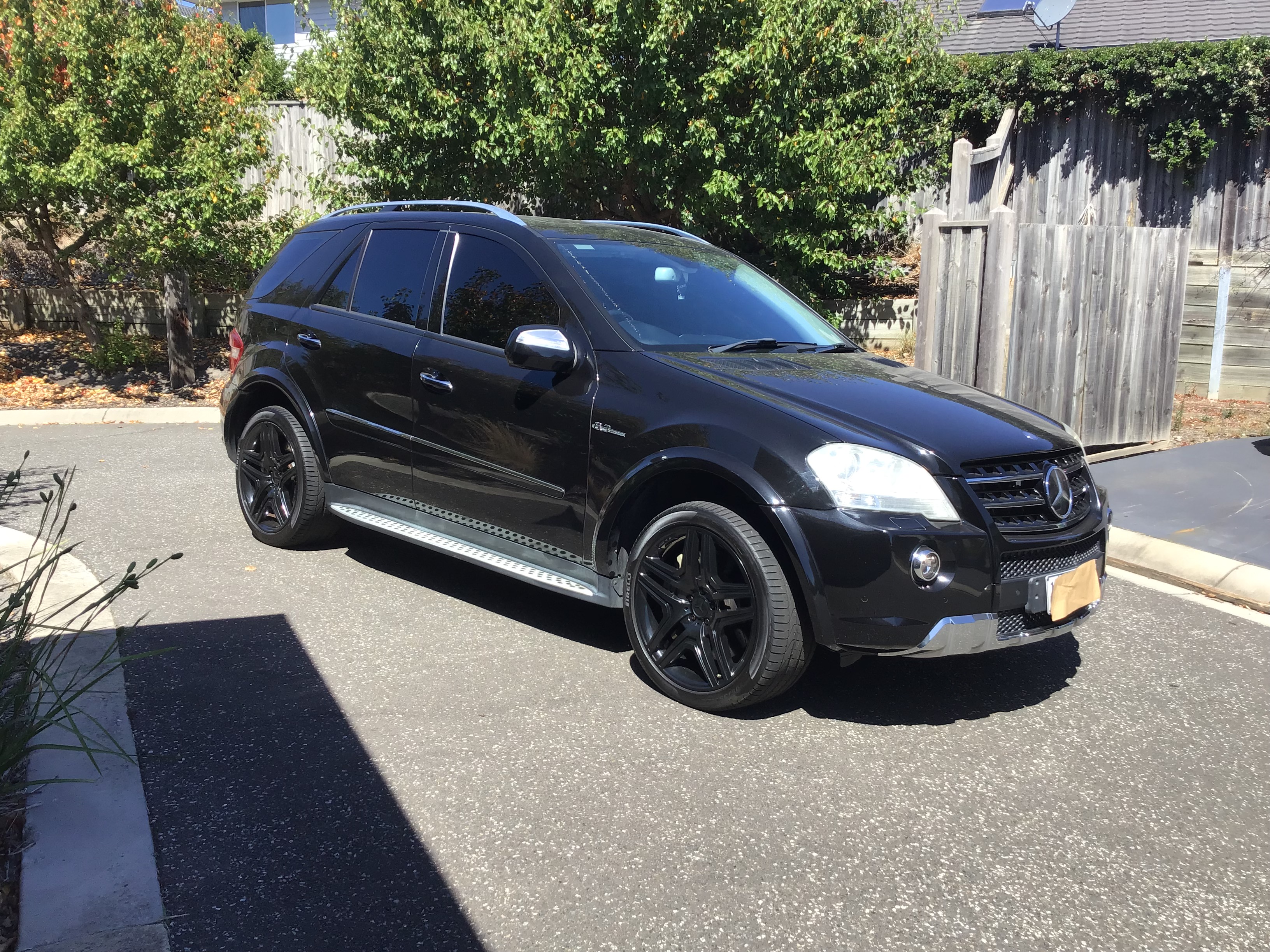 2010 MERCEDES-BENZ ML63 4X4 SUV V8 WAGON