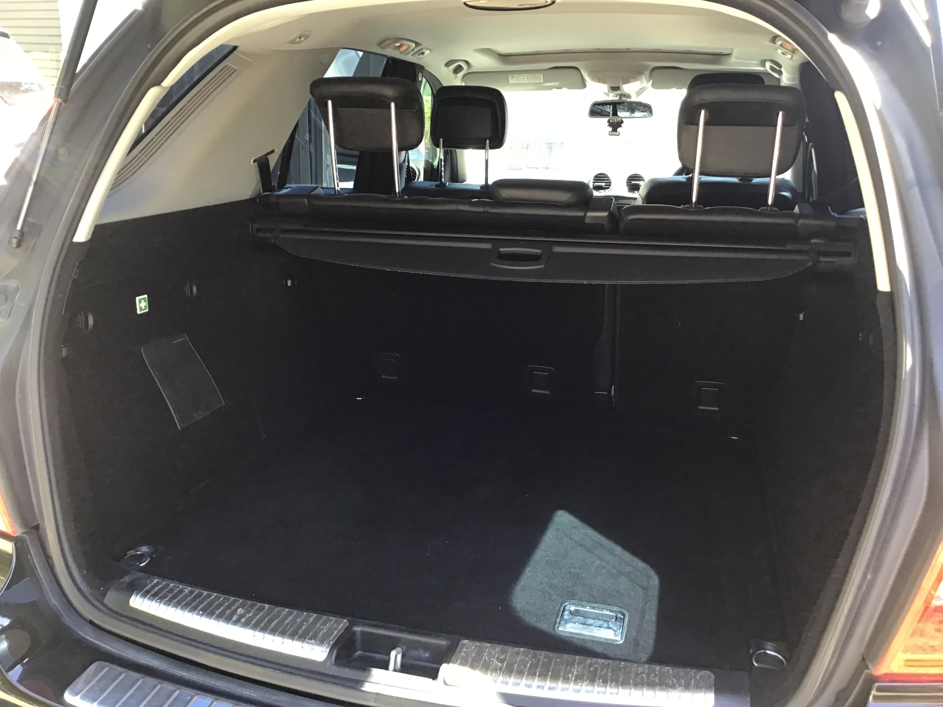 2010 MERCEDES-BENZ ML63 4X4 SUV V8 WAGON