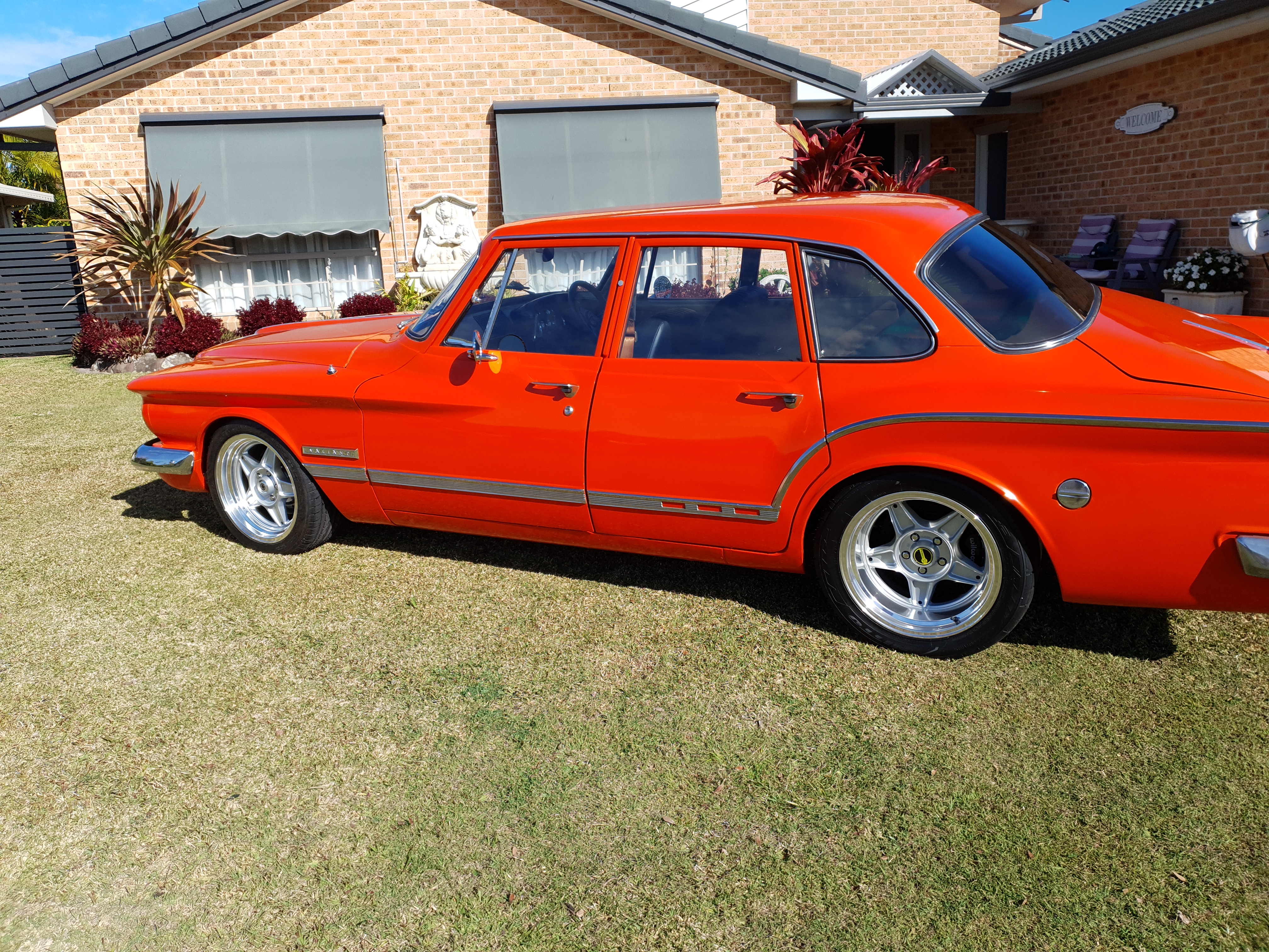 1962 VALIANT S SERIES SEDAN