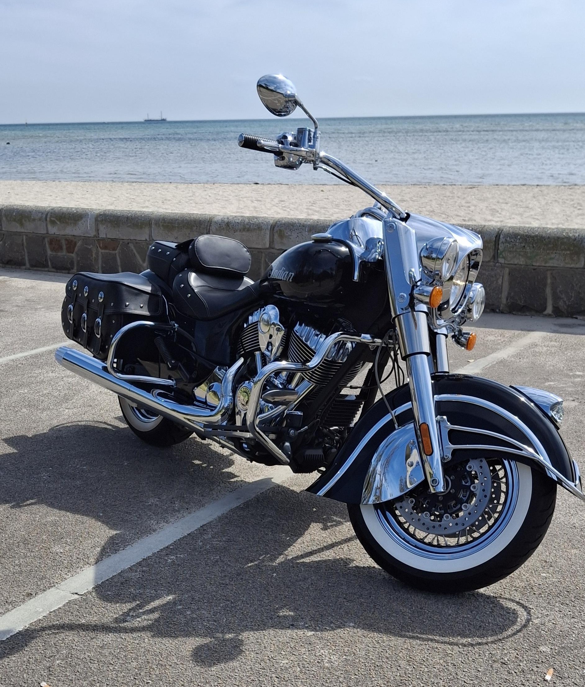 2014 INDIAN DARK HORSE CRUISER