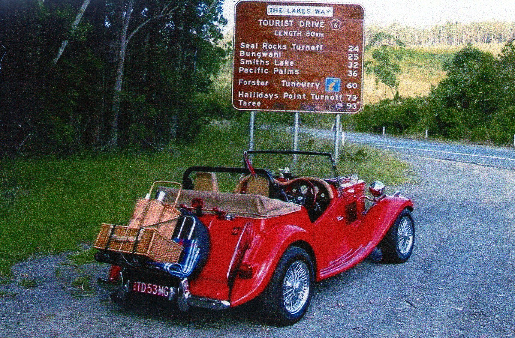 1989 TD 2000 MG TD ROADSTER REPLICA