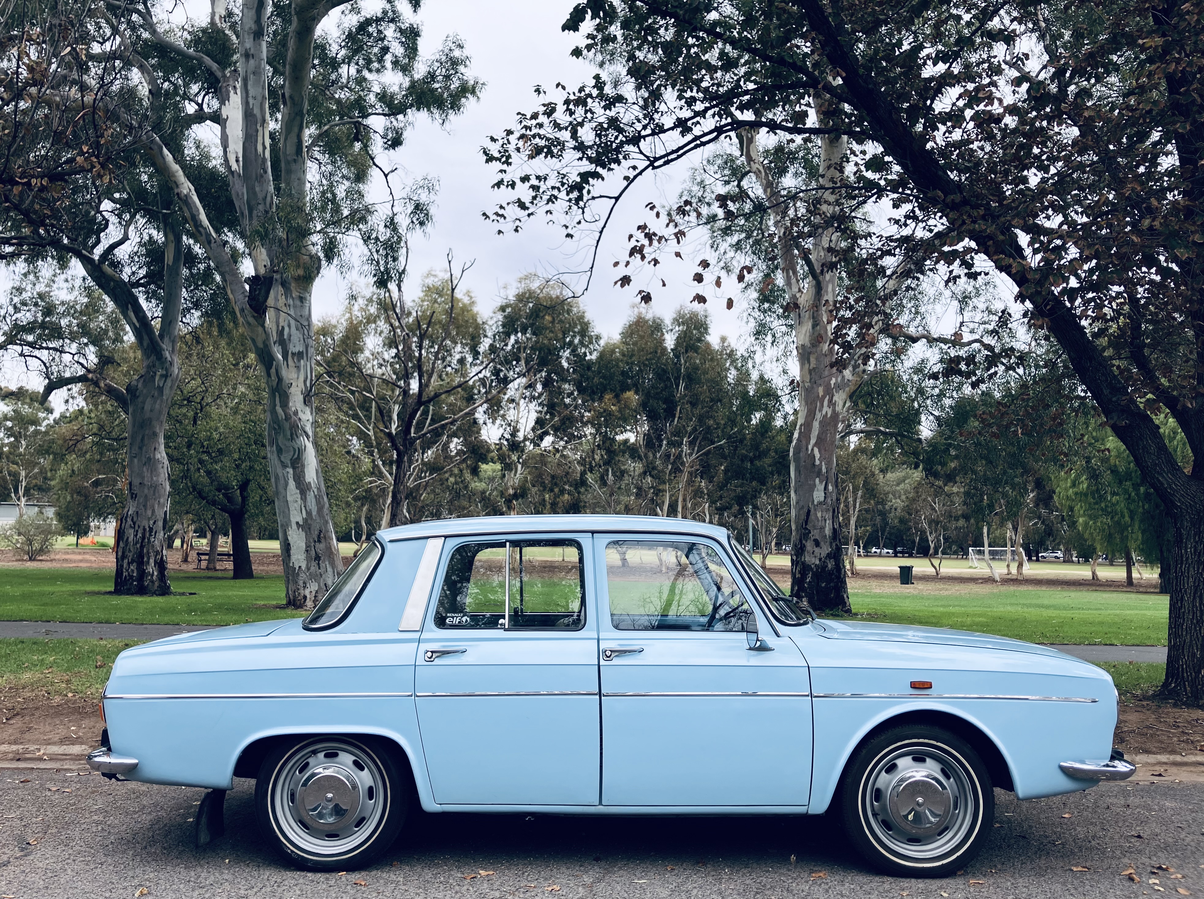 1969 RENAULT 10 4 SP MANUAL 4D SEDAN