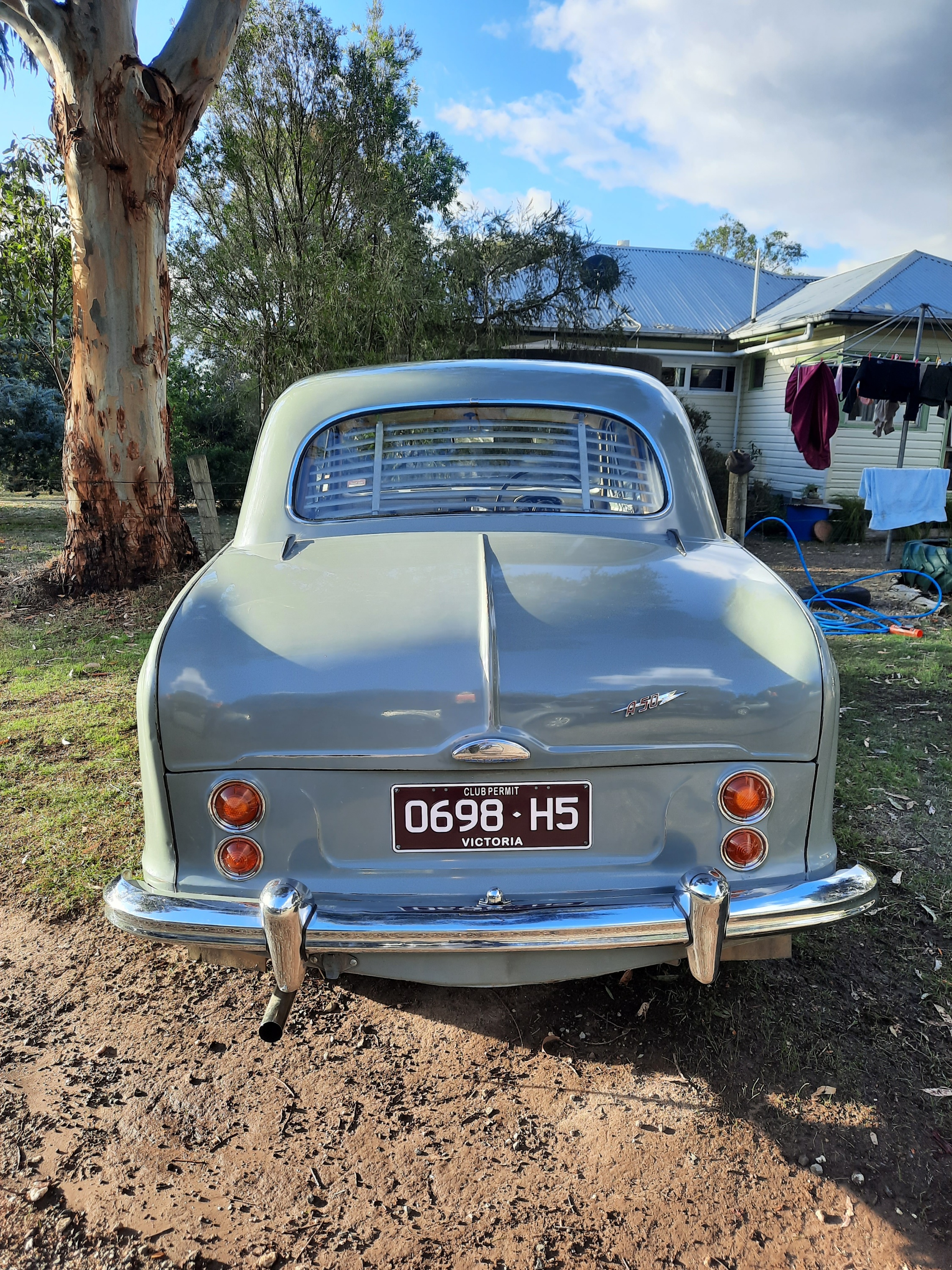 1955 AUSTIN A50 CAMBRIDGE SEDAN