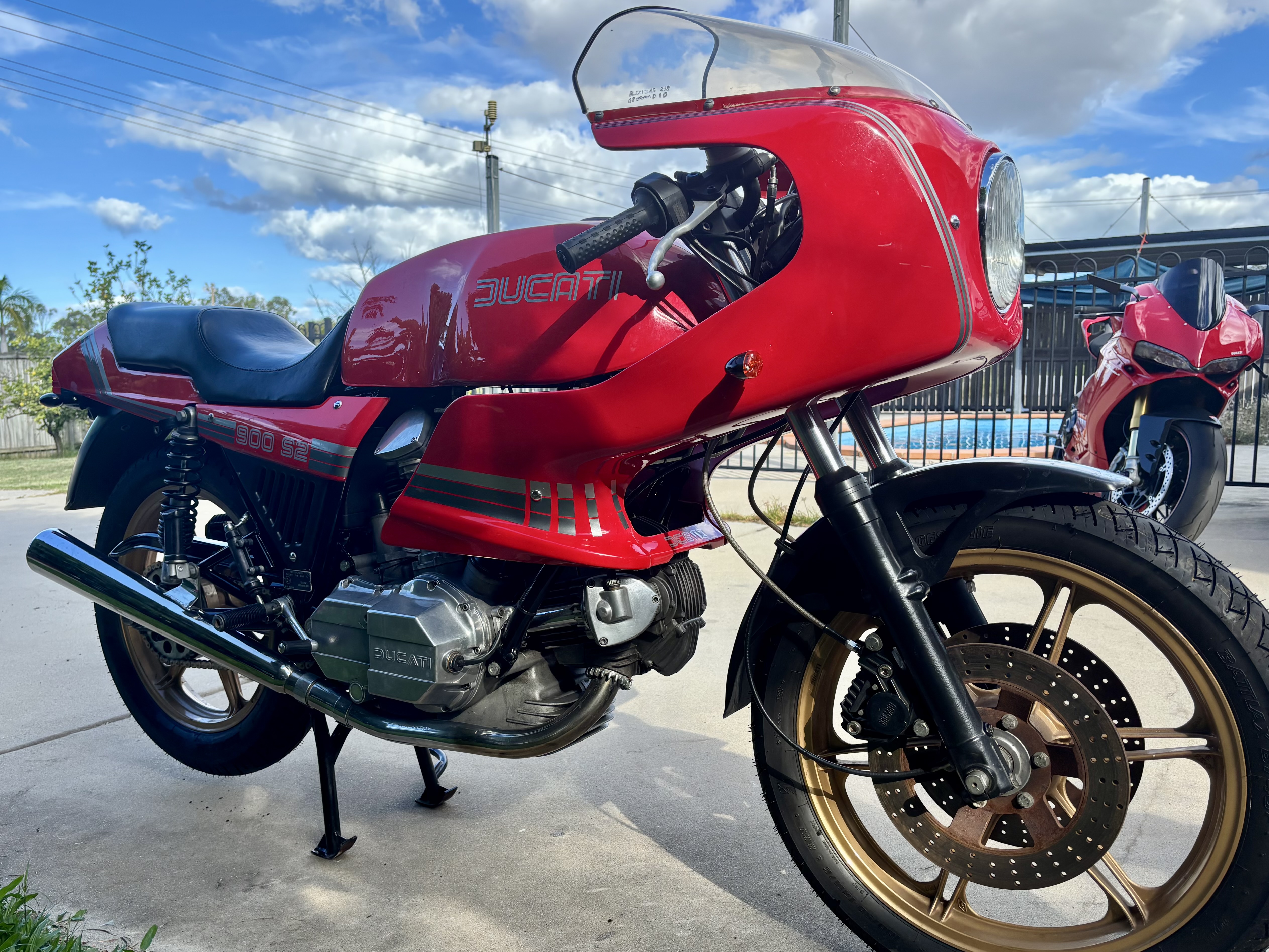 1984 DUCATI 900 S2 ROAD