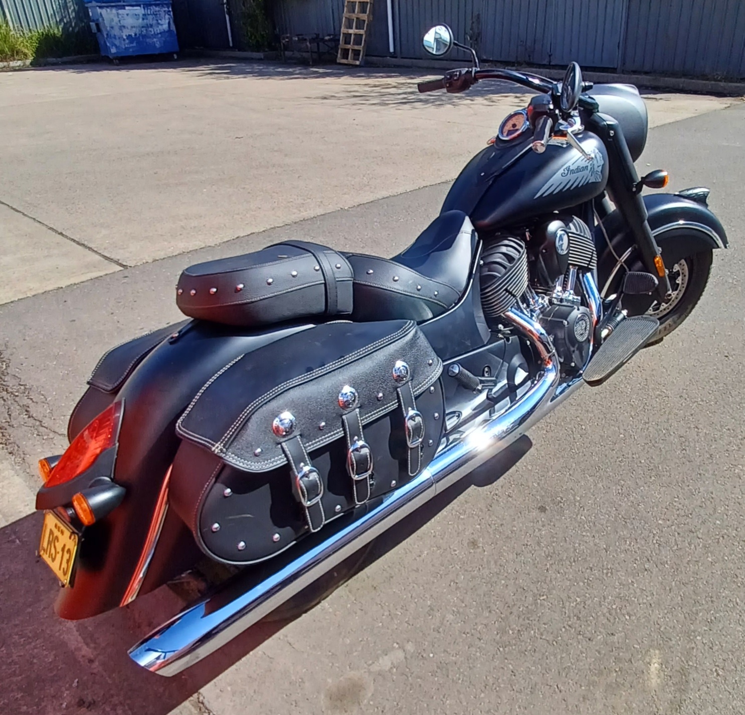 2017 INDIAN CHIEFTAIN DARK HORSE CRUISER