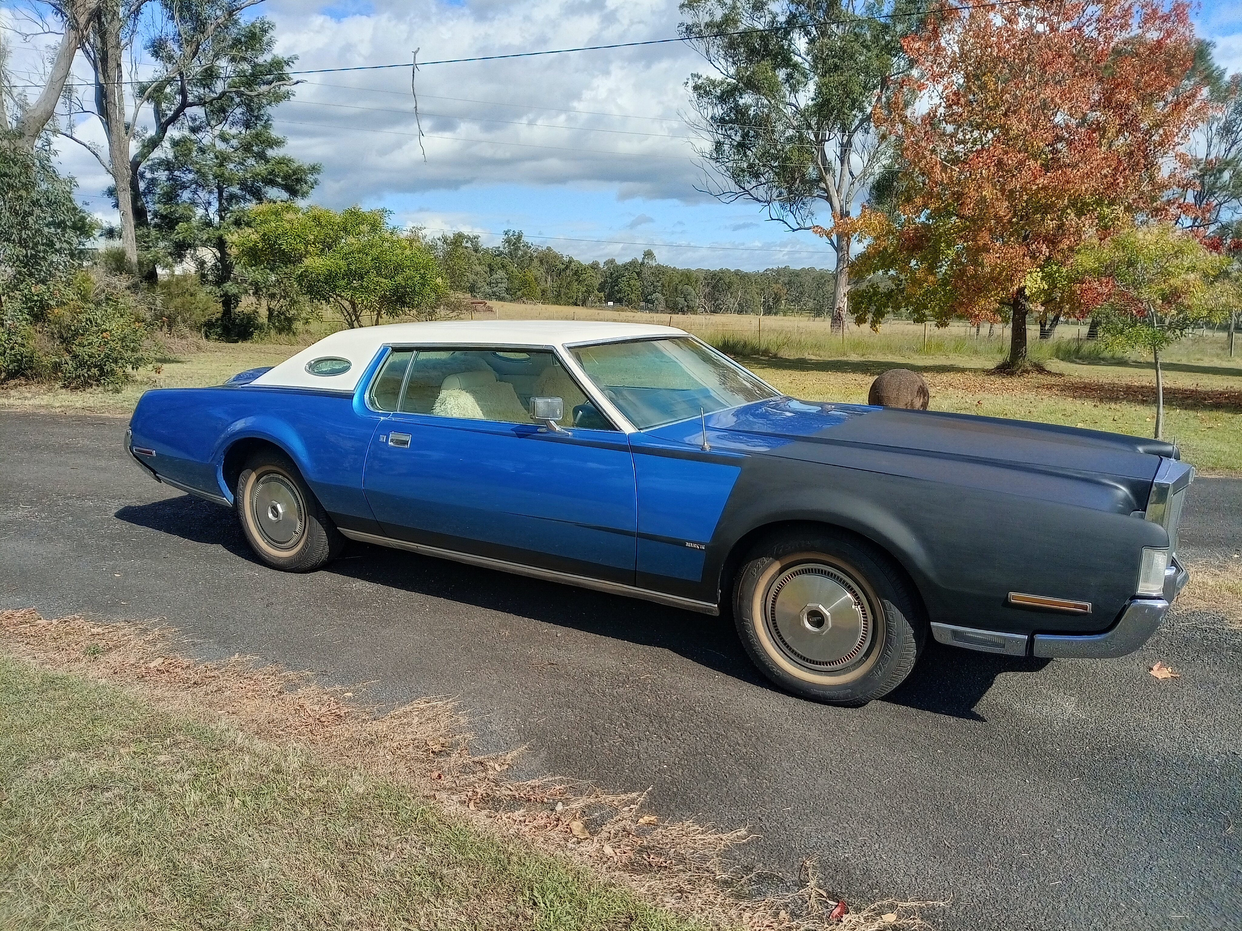 1972 LINCOLN CONTINENTAL MARK IV COUPE