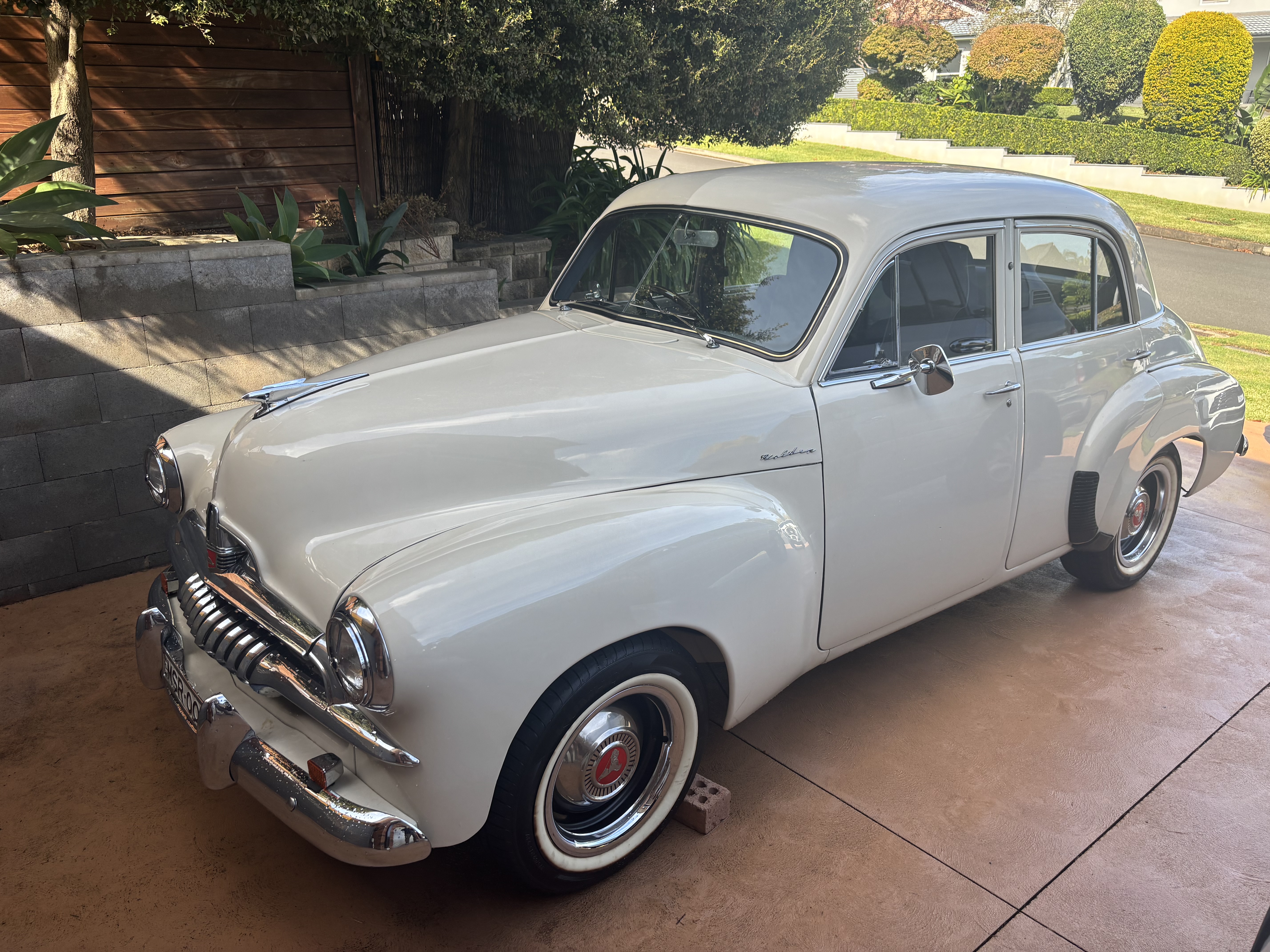 1955 HOLDEN FJ SPECIAL SEDAN