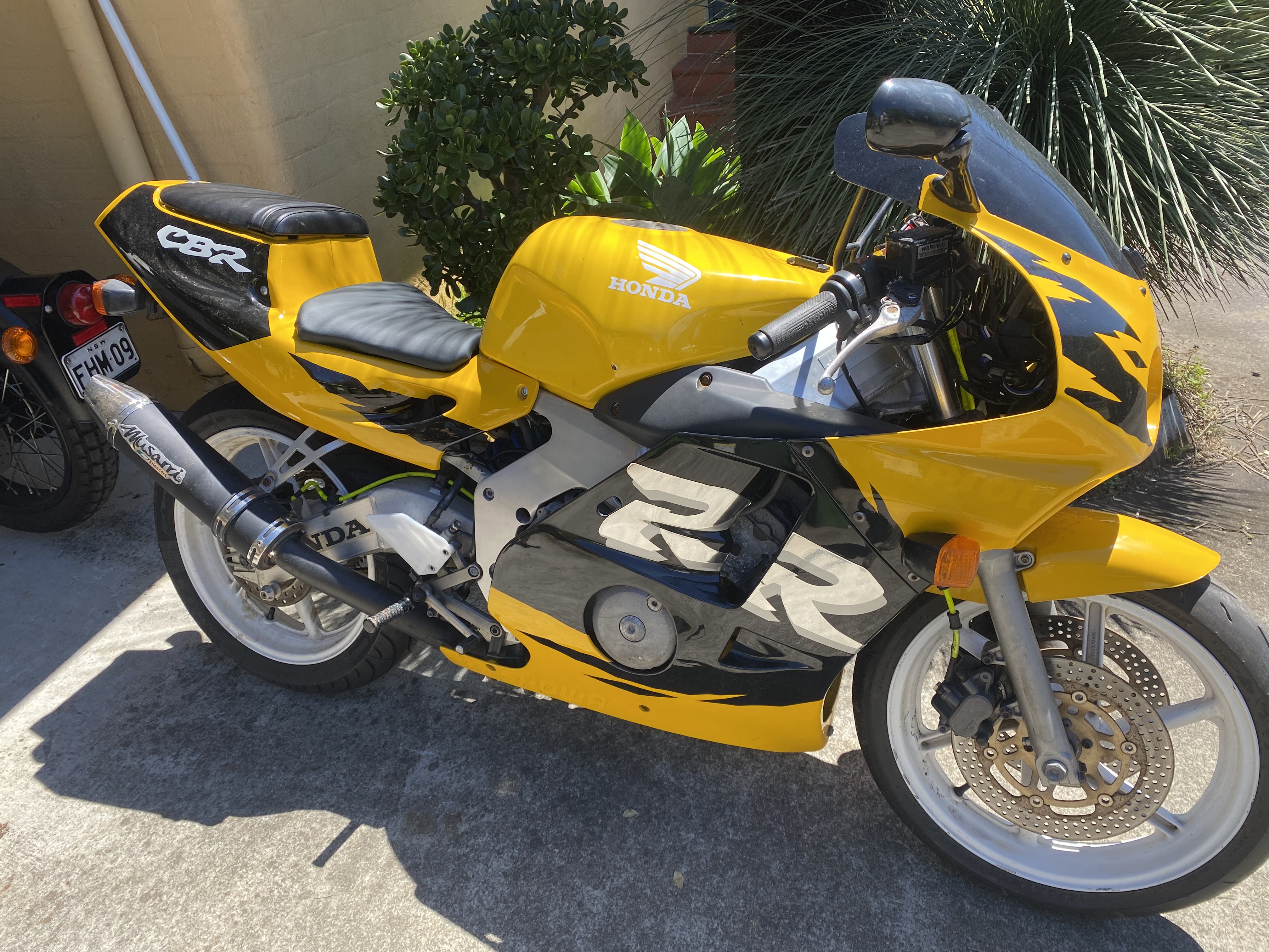 1991 HONDA CBR250RR MC22 ROAD