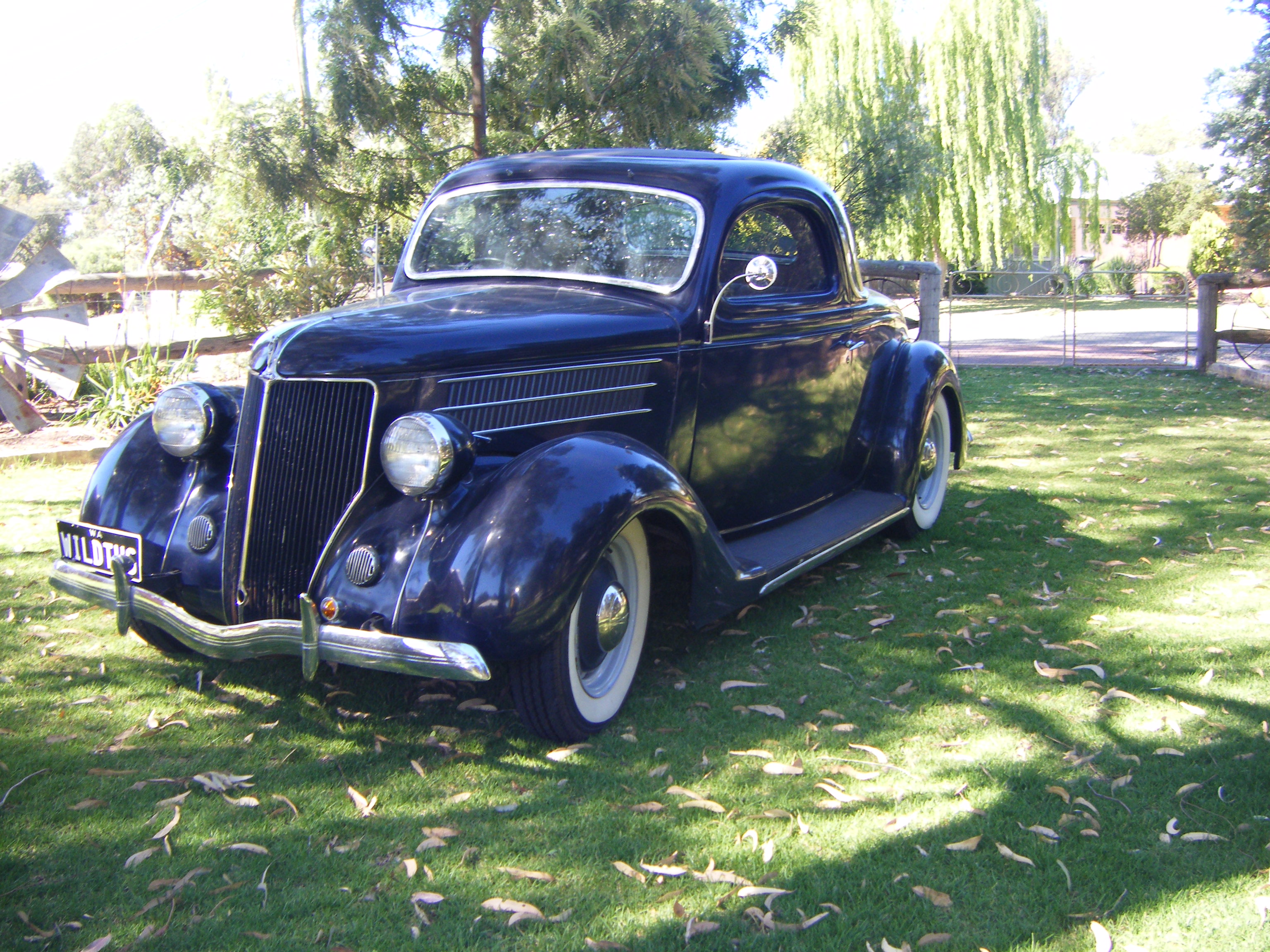 1936 FORD 3 WINDOW COUPE