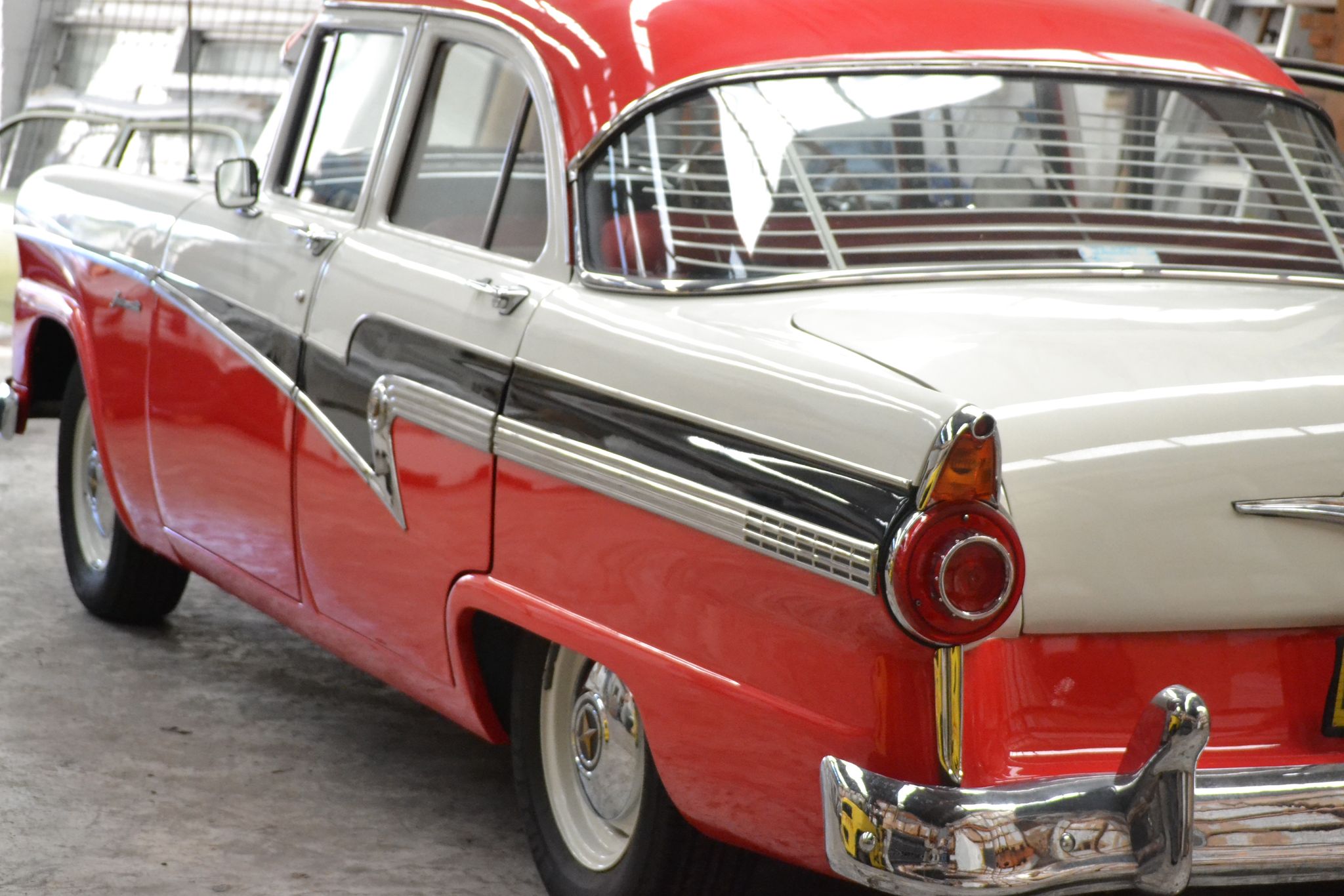 1959 FORD CUSTOMLINE SEDAN