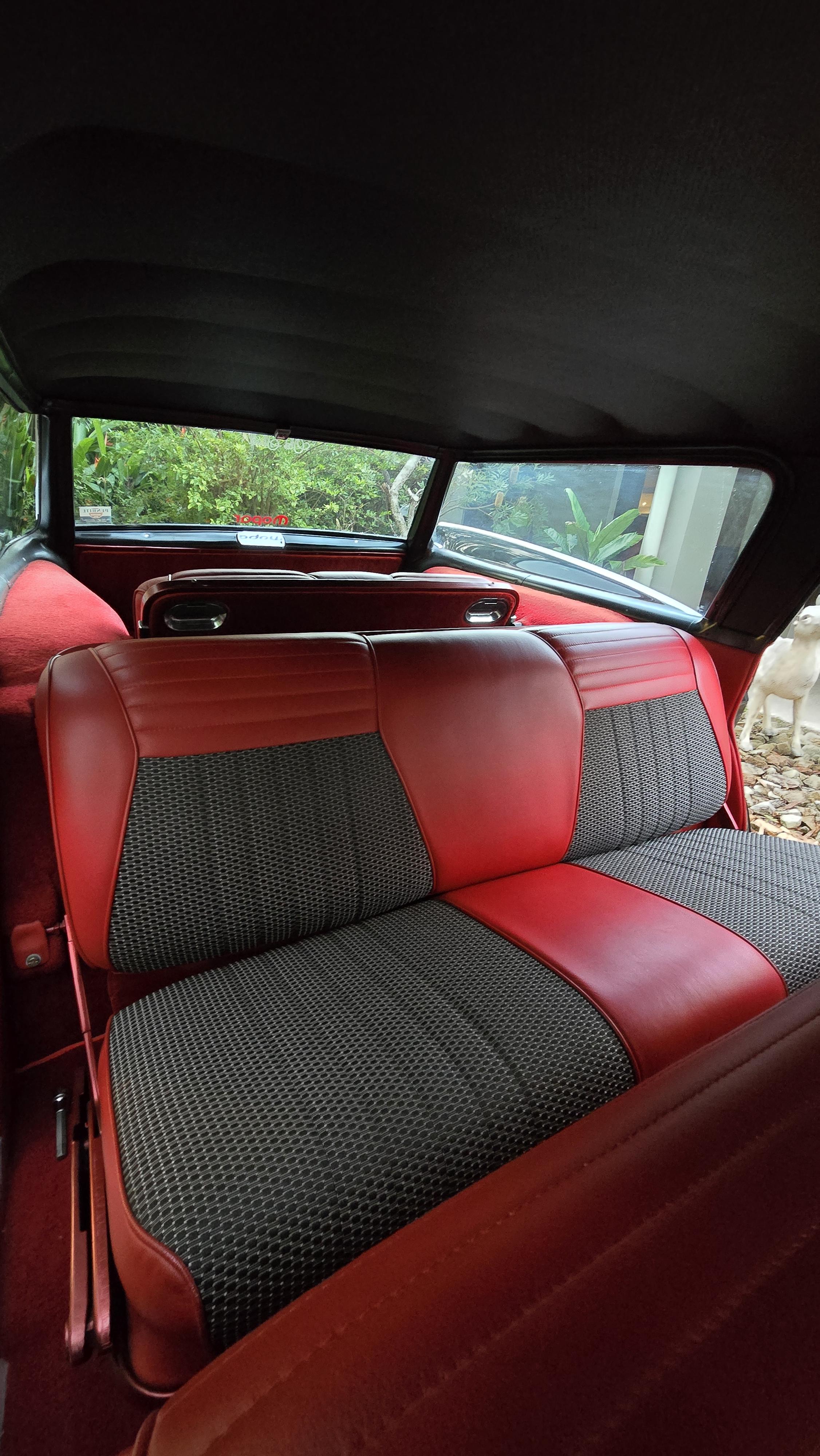 1959 PLYMOUTH SPORT SUBURBAN STATION WAGON