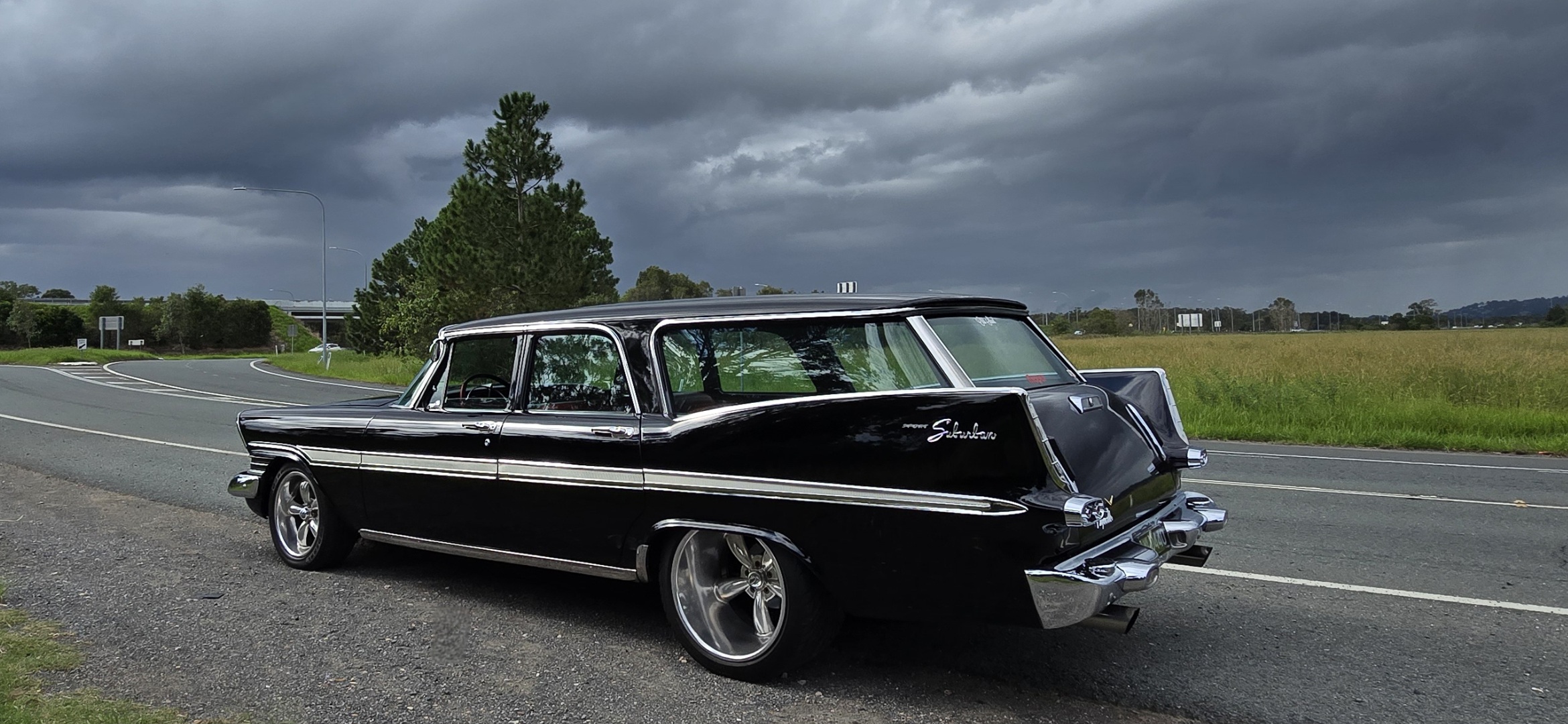 1959 PLYMOUTH SPORT SUBURBAN STATION WAGON