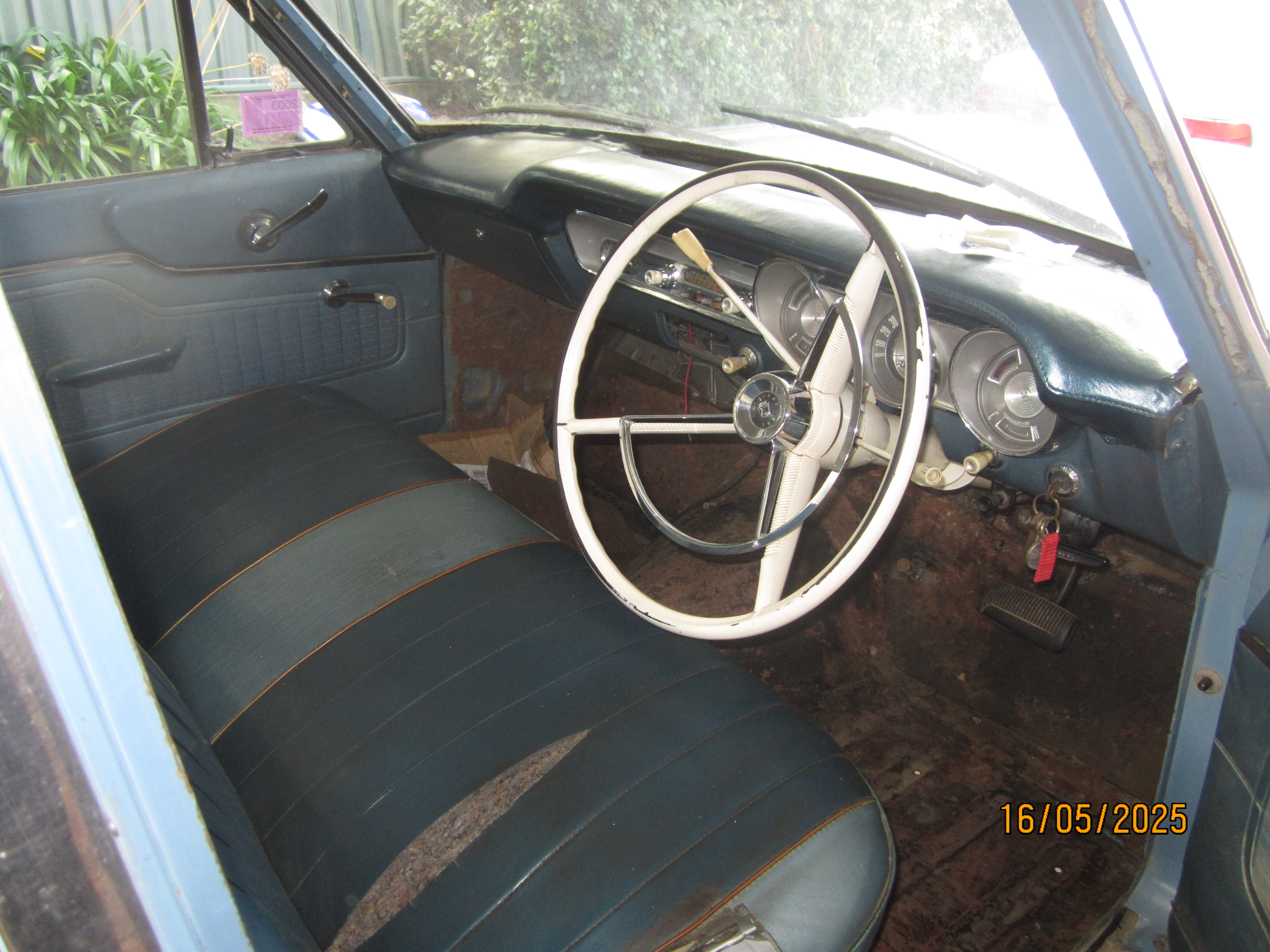 1962 FORD FAIRLANE SEDAN
