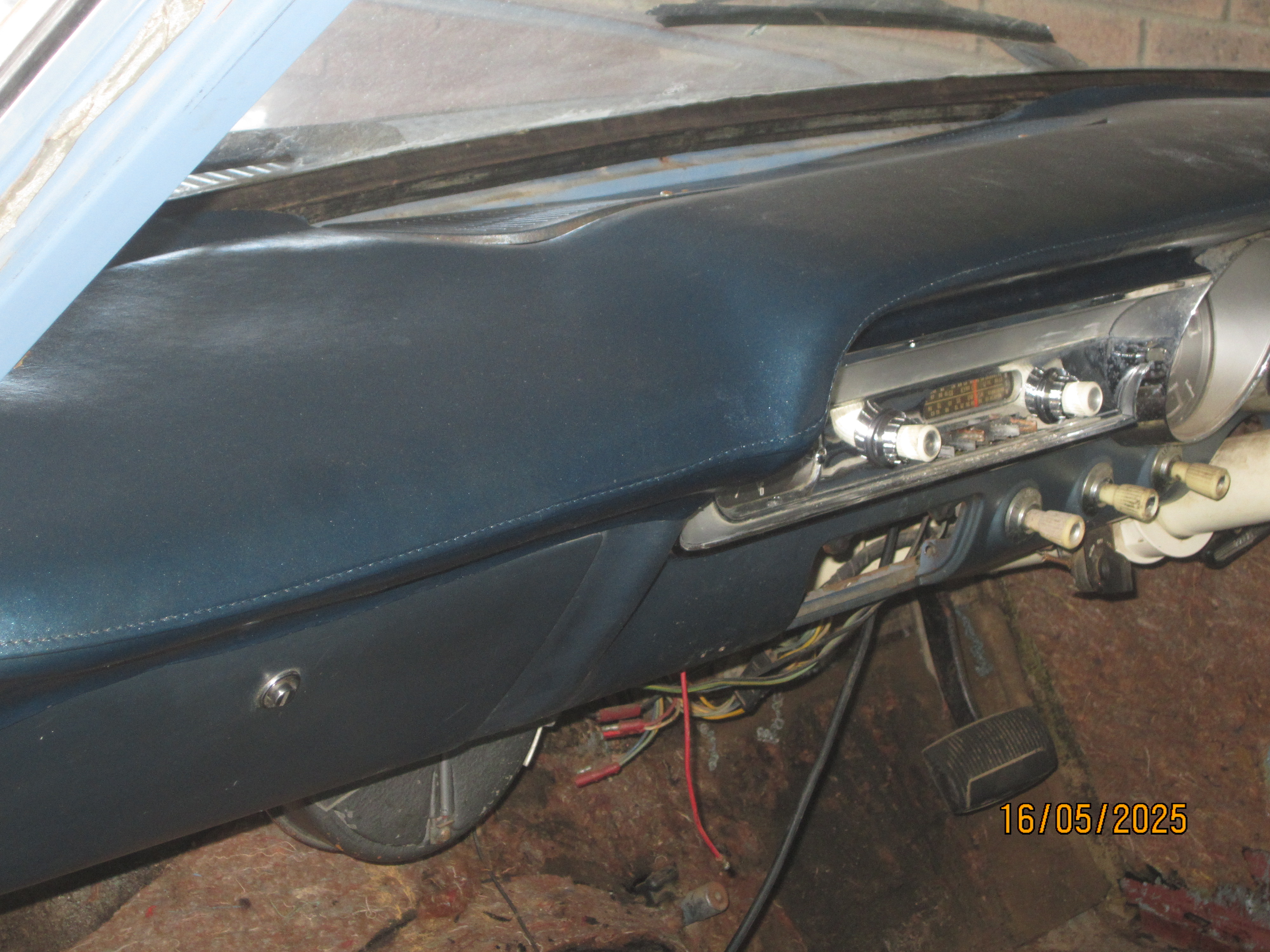 1962 FORD FAIRLANE SEDAN