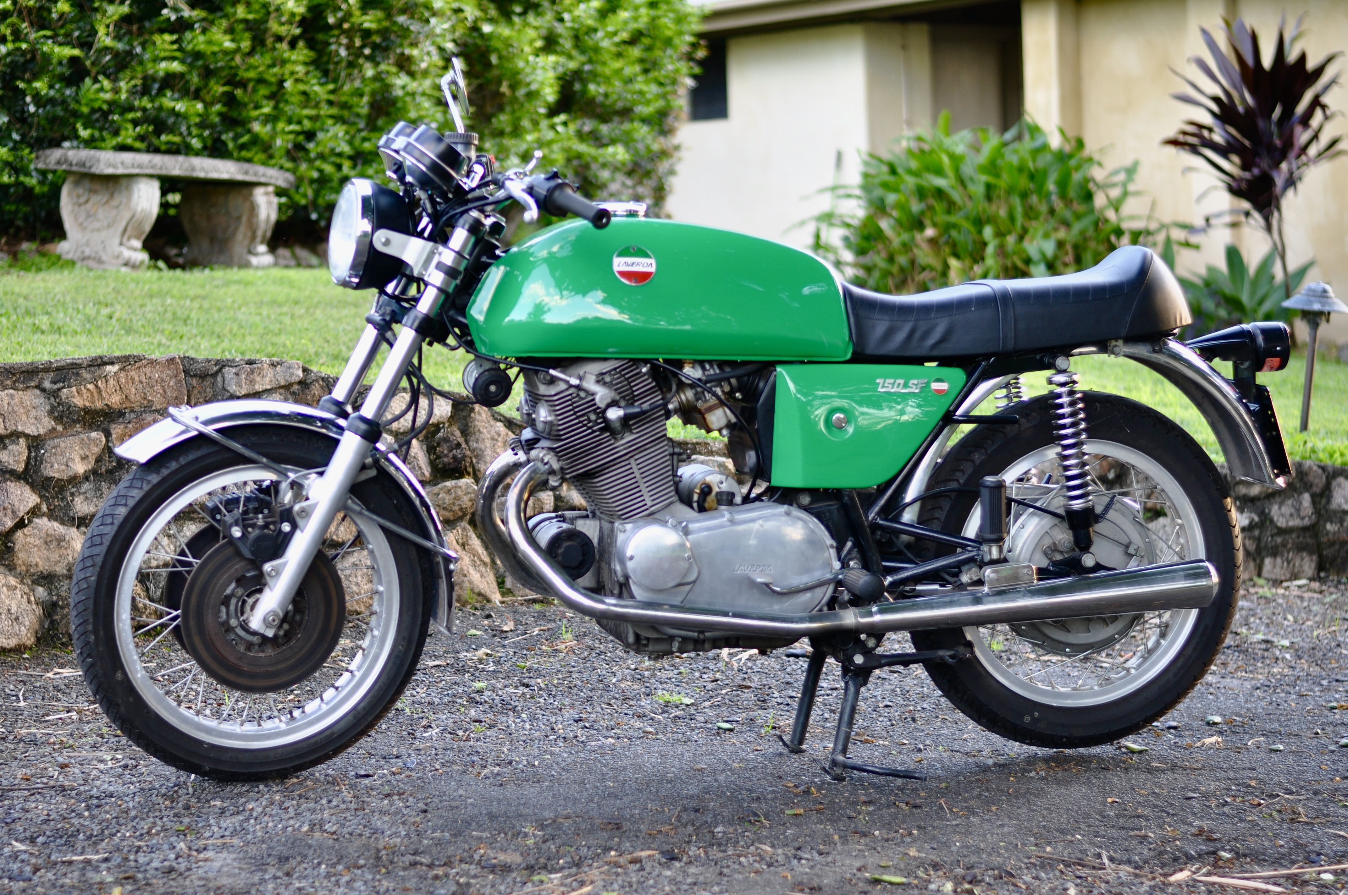 1975 LAVERDA ROAD