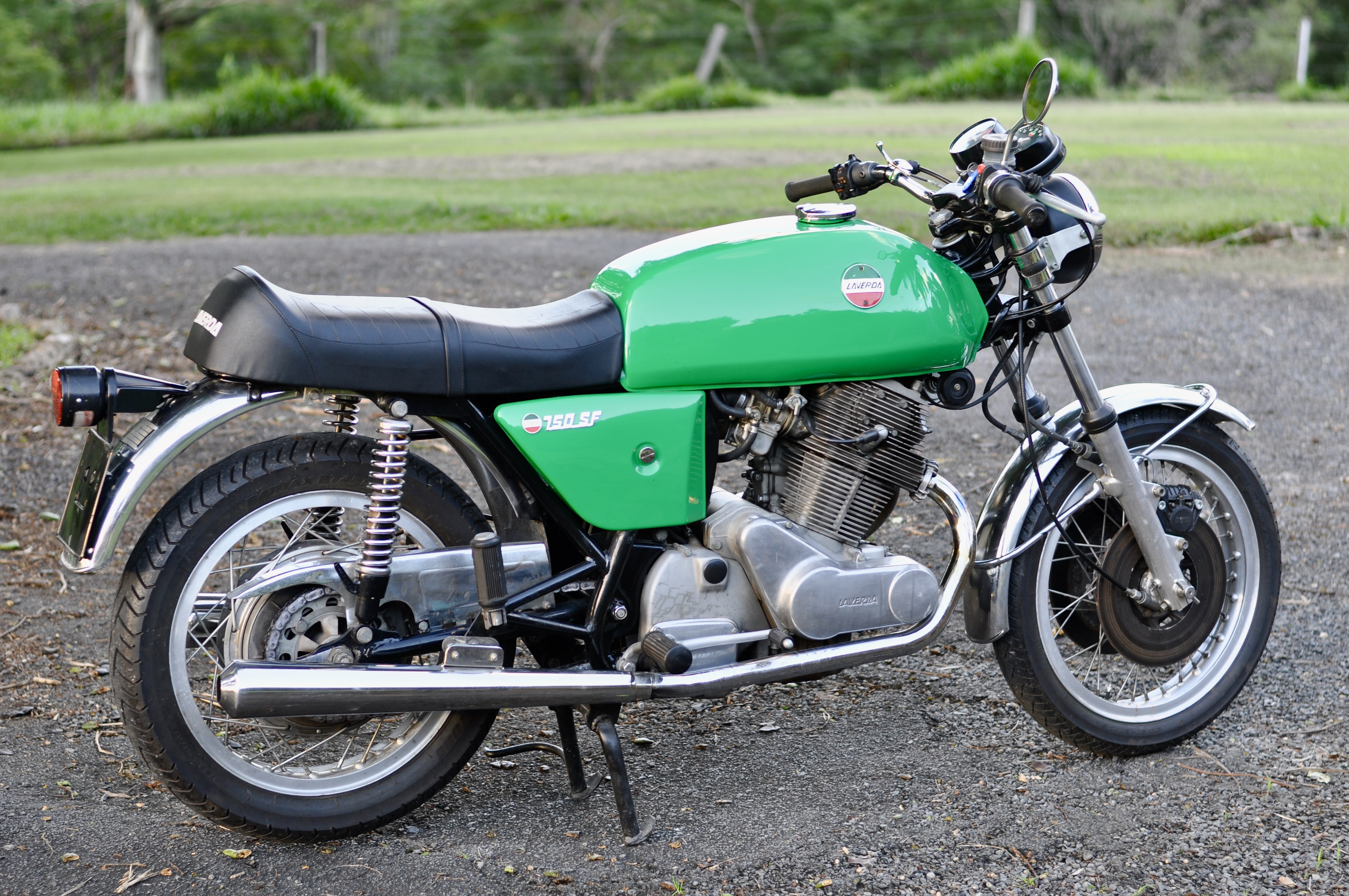 1975 LAVERDA ROAD