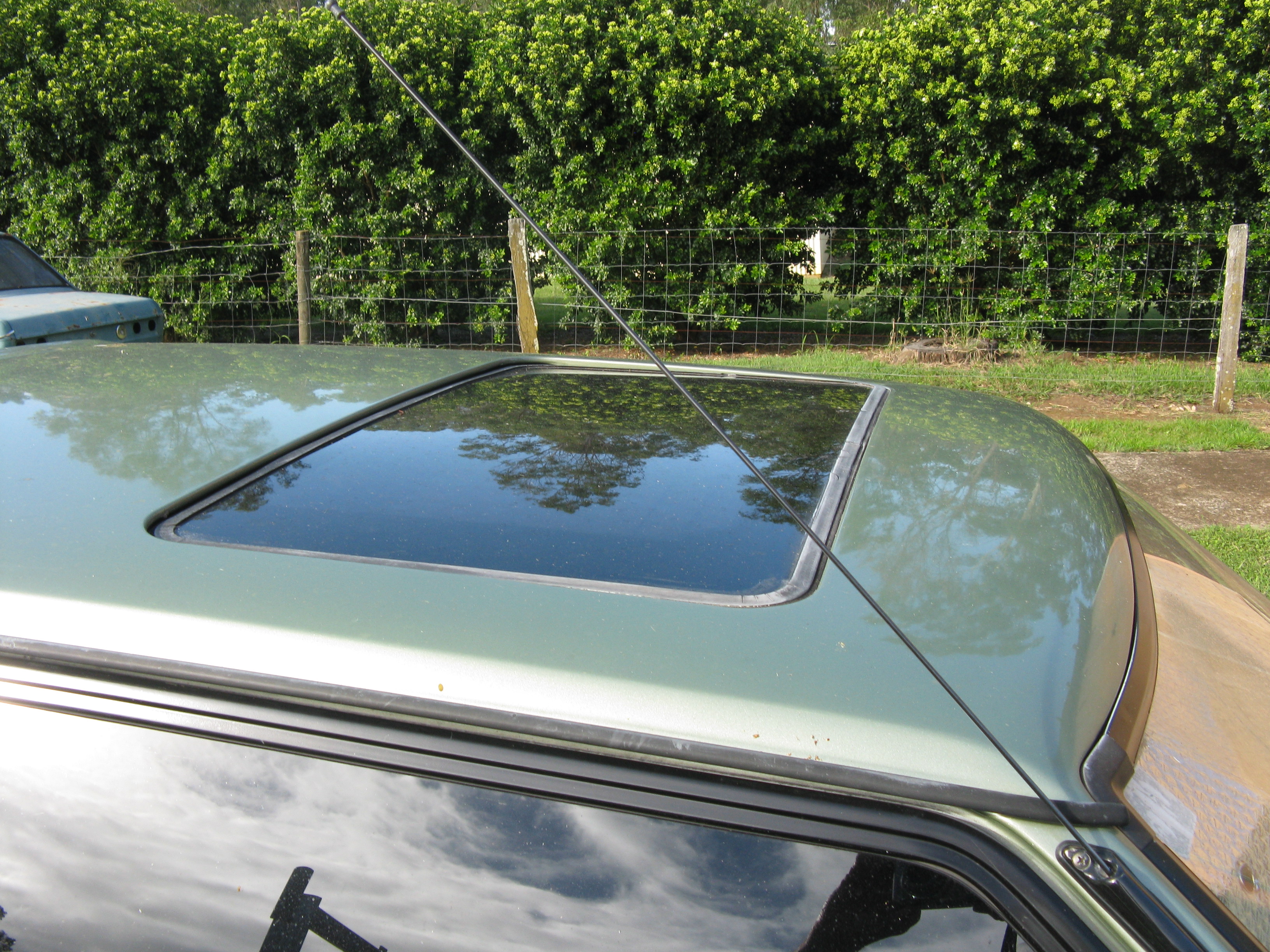 1982 MAZDA 323 SS 5 SP MANUAL 3D HATCHBACK 