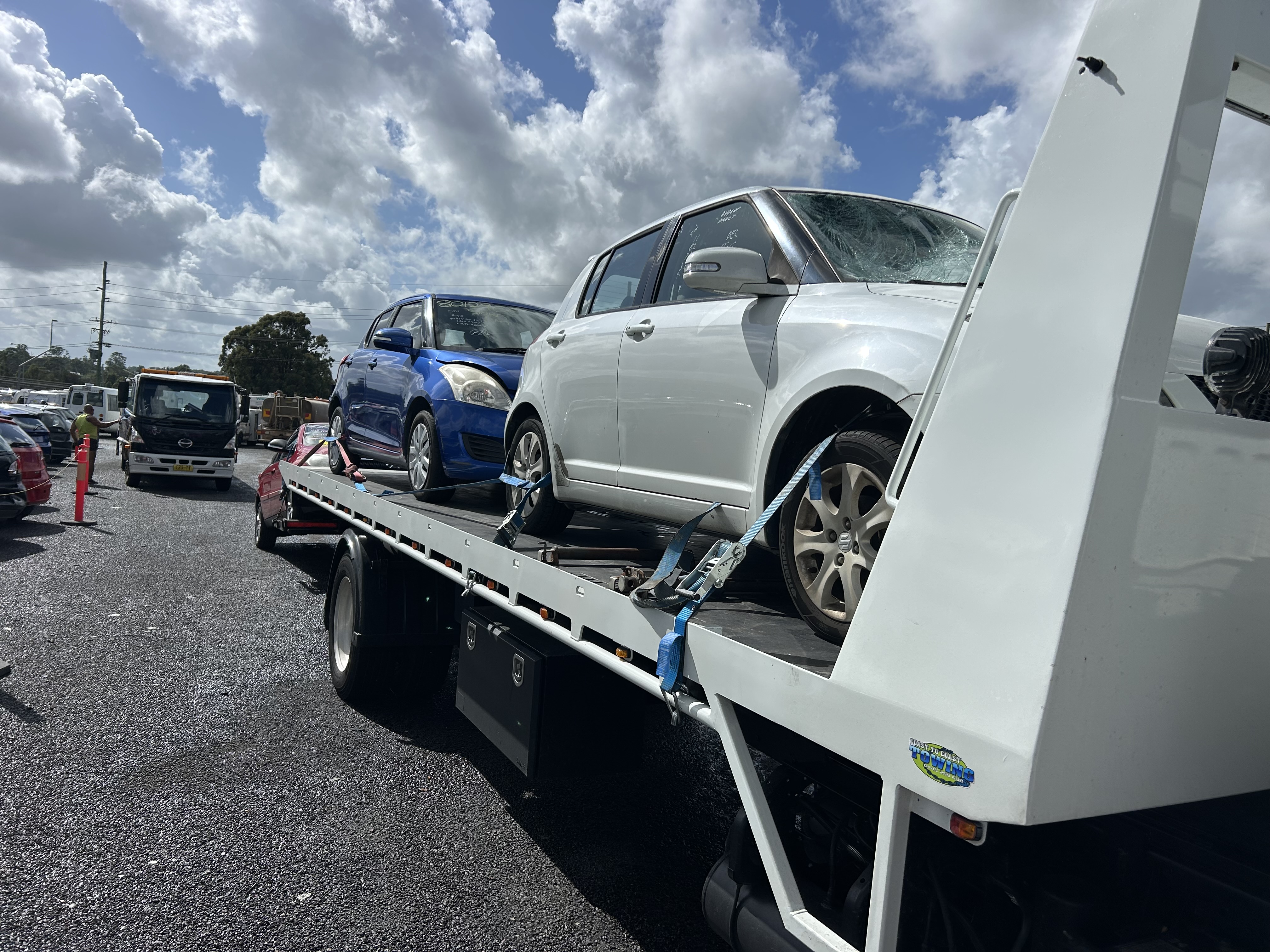 2010 MITSUBISHI FUSO FIGHTER FM TRAY TRUCK