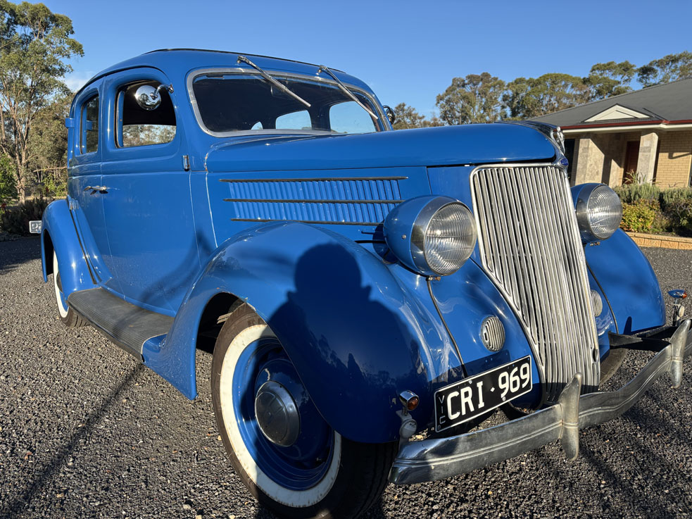 1936 FORD DELUXE SEDAN 